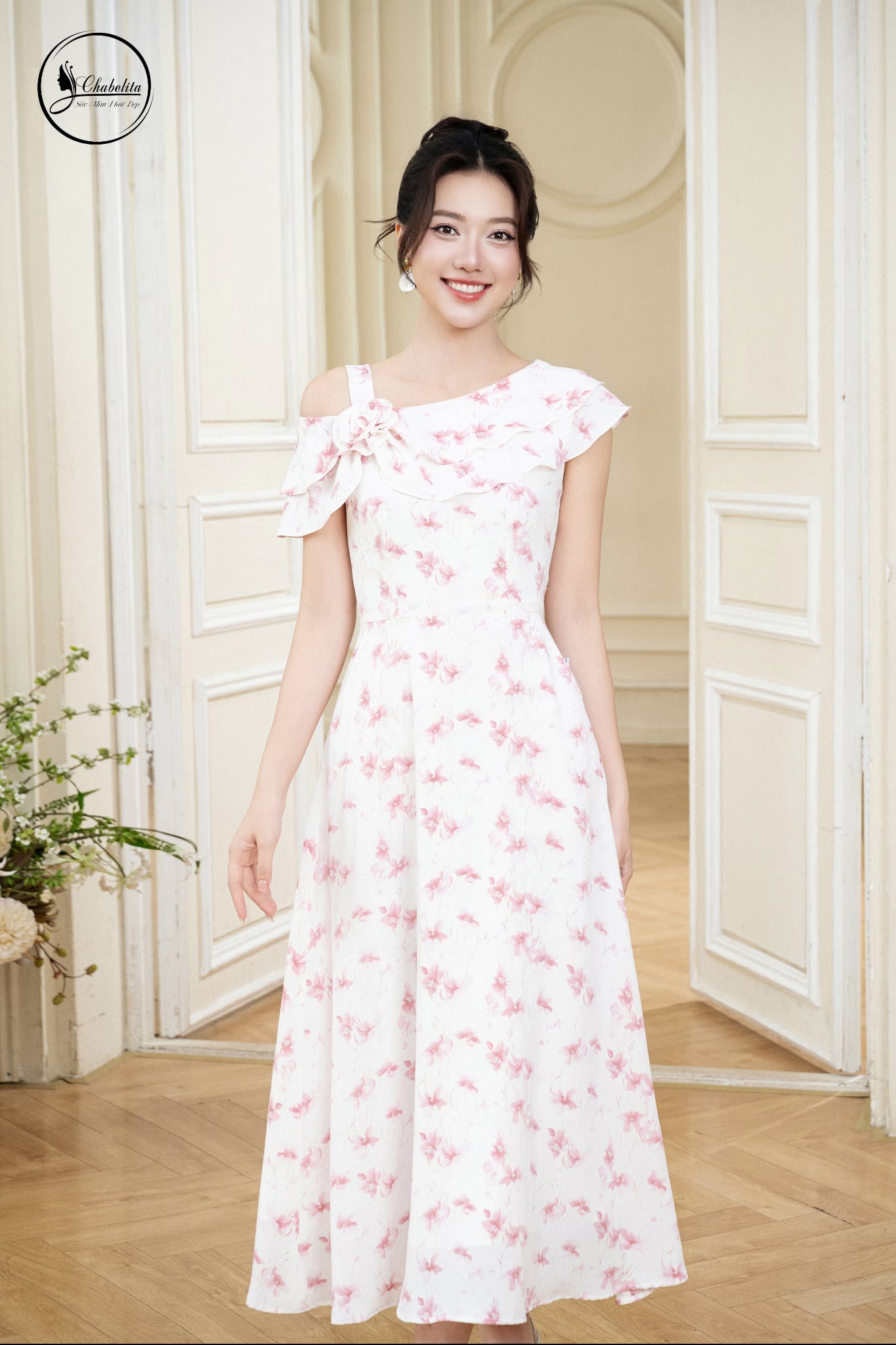 Đầm sát nách cổ tròn phối bèo hoa hồng