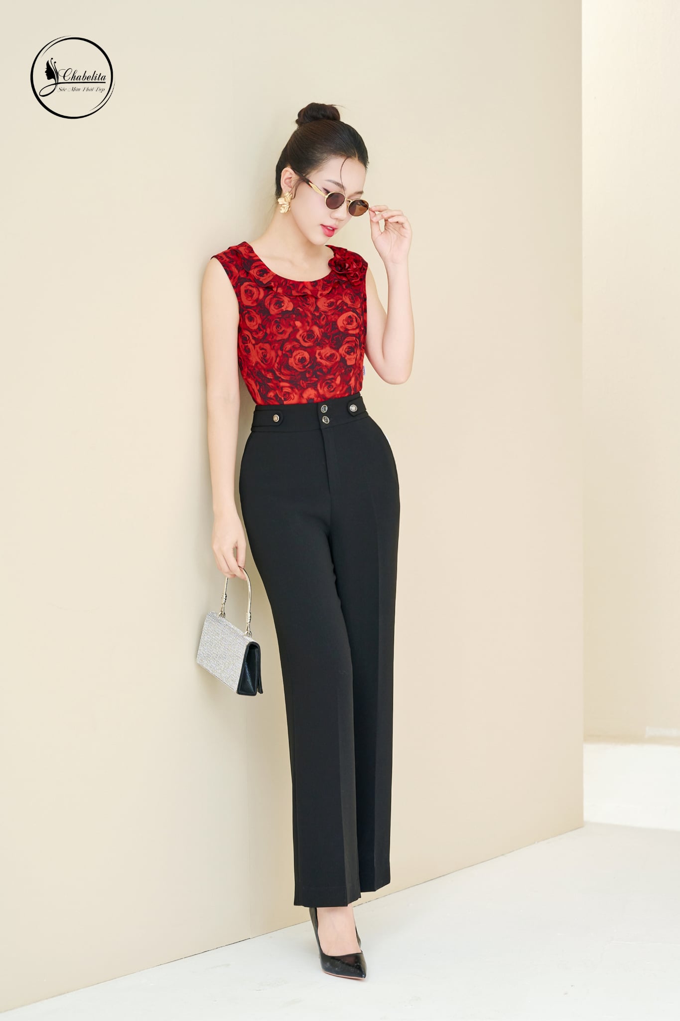 Quần suông cạp cách điệu 2 cúc màu đen