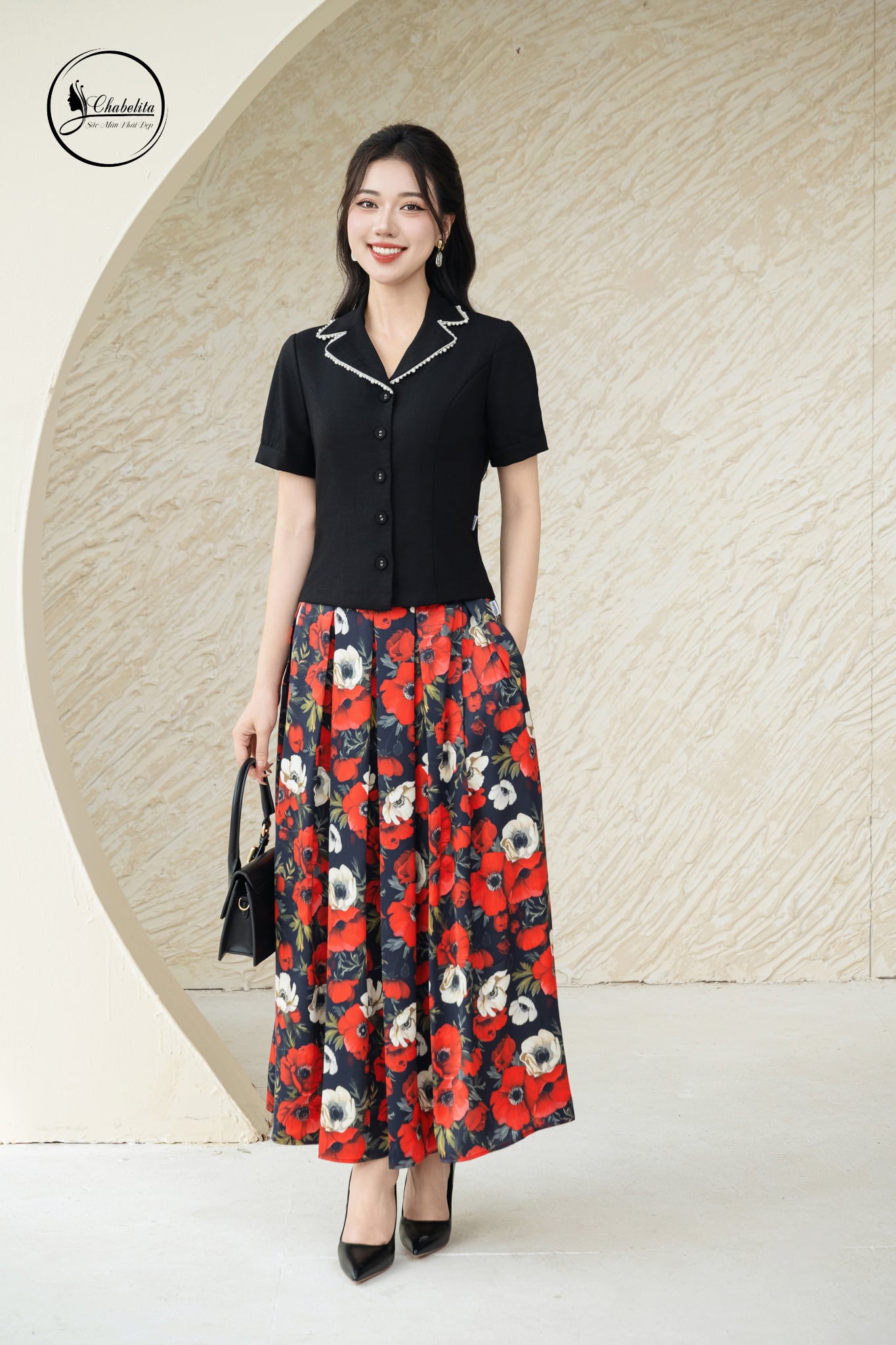 Áo sơ mi cổ vest phối viền màu đen