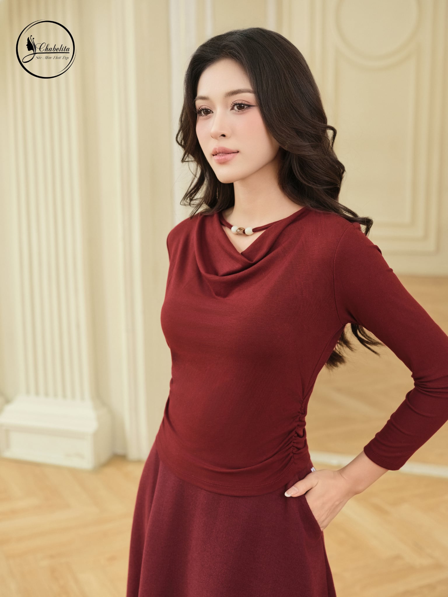 Áo cotton cổ đổ màu đỏ