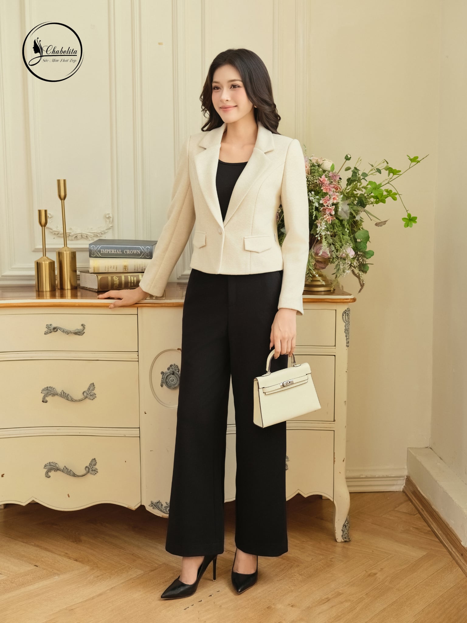 Áo vest dài tay 1 khuy màu be