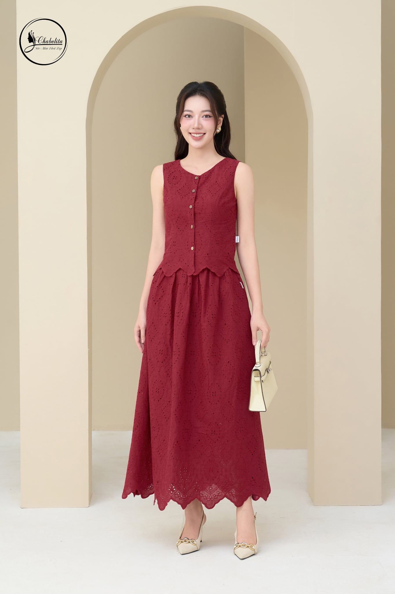 Áo ren sát nách cổ tròn màu đỏ