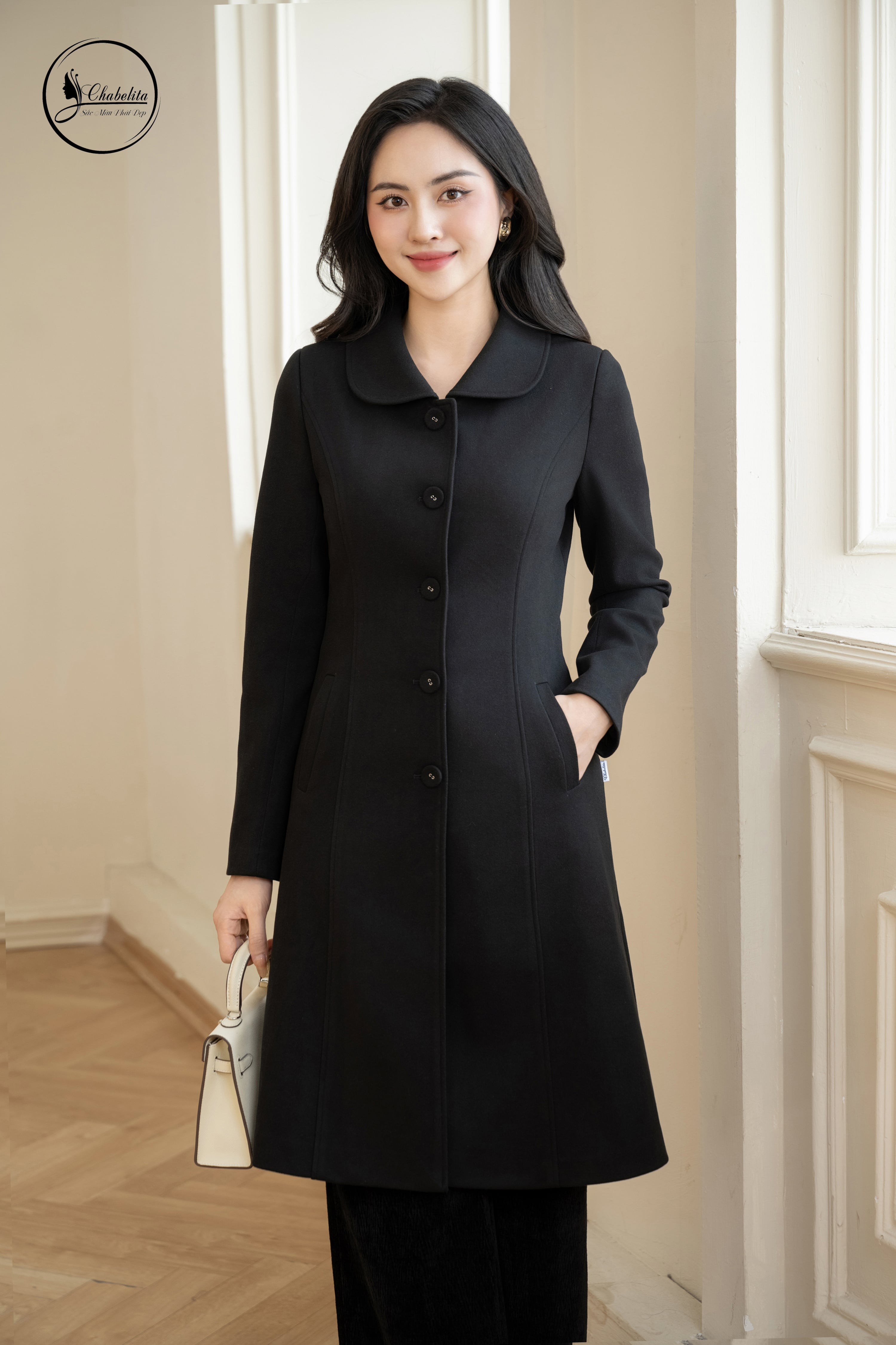 Áo mangto màu đen