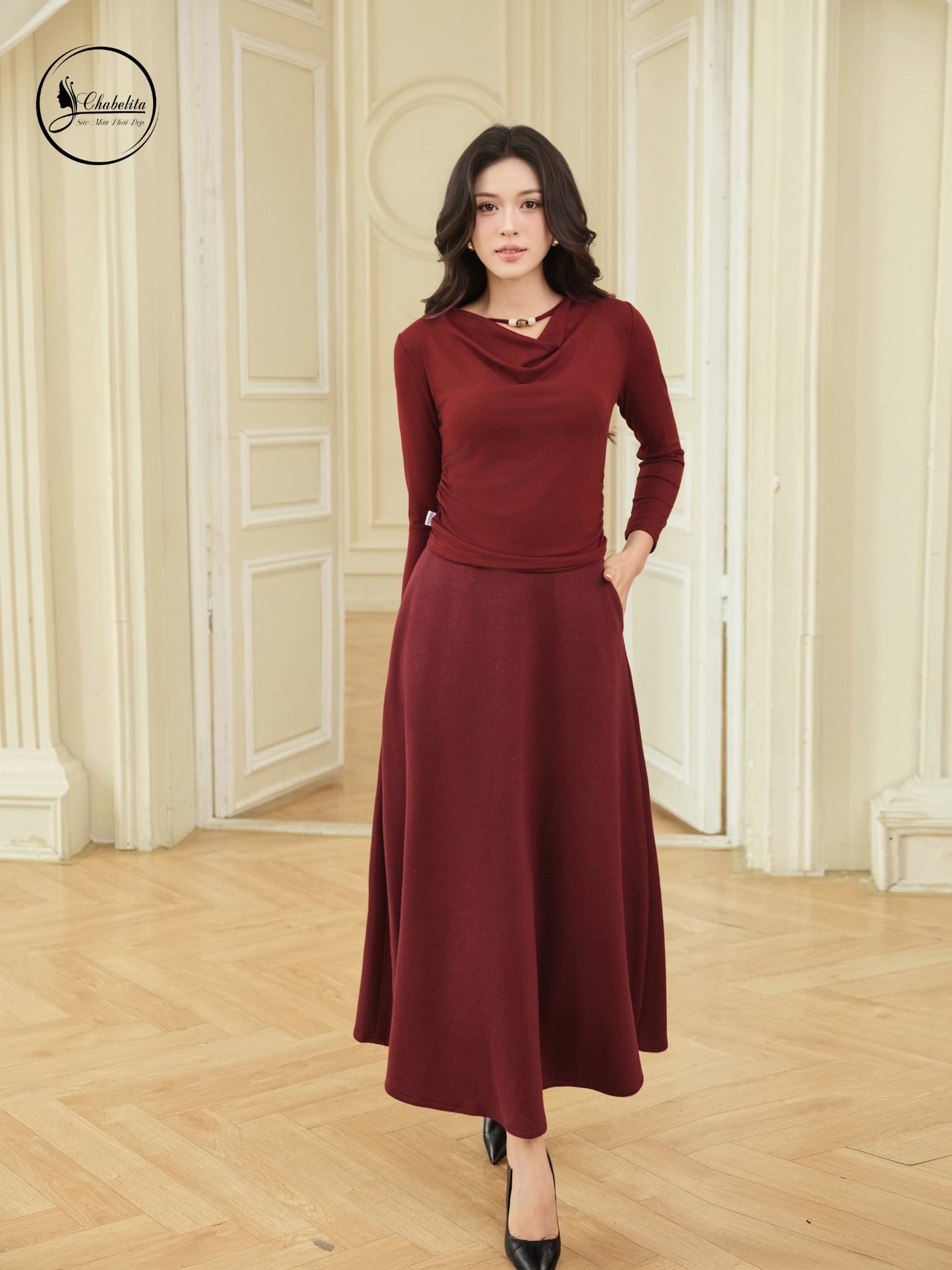 Áo cotton cổ đổ màu đỏ