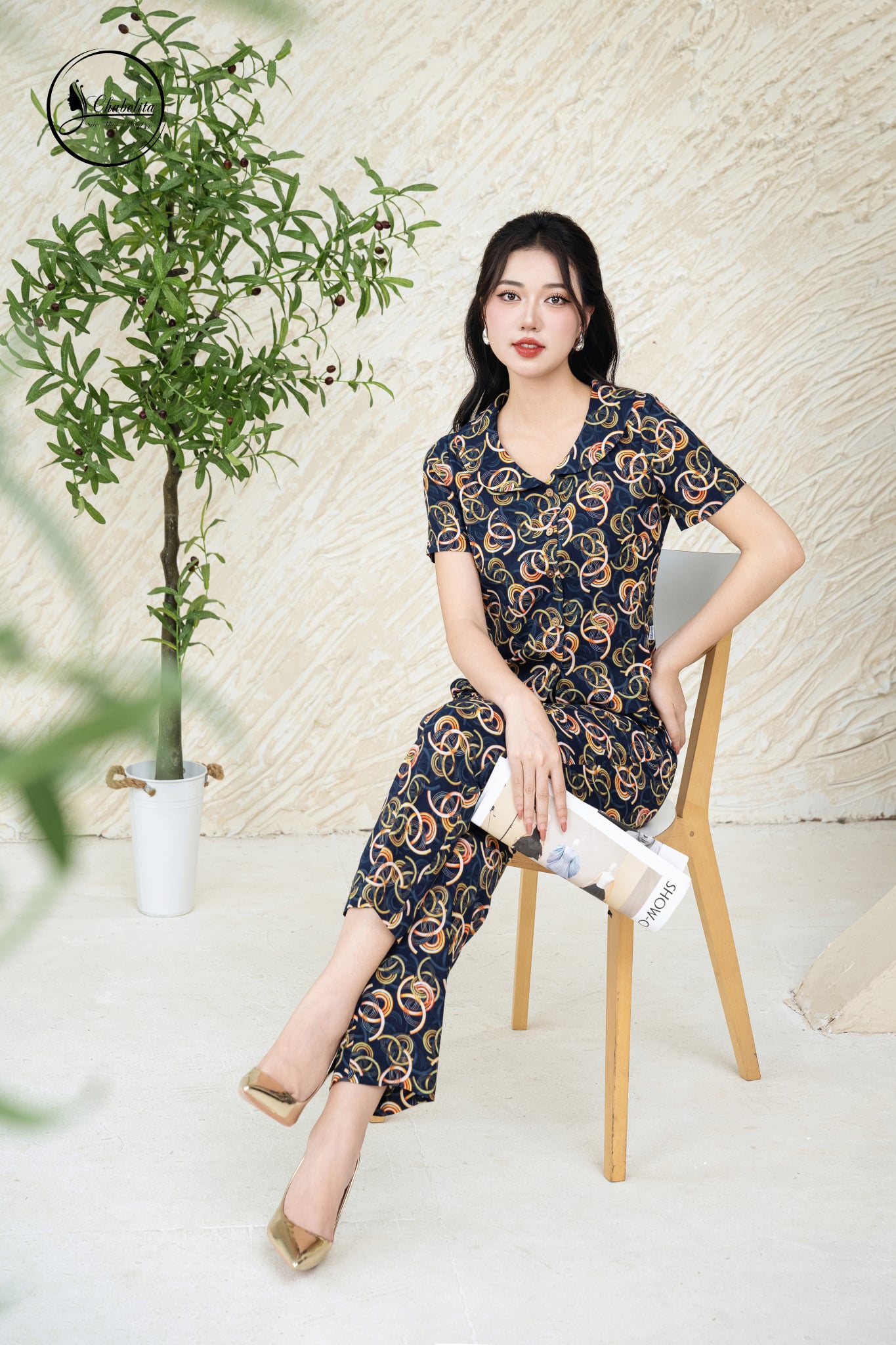 Sét bộ họa tiết áo tay lỡ cổ sen màu xanh