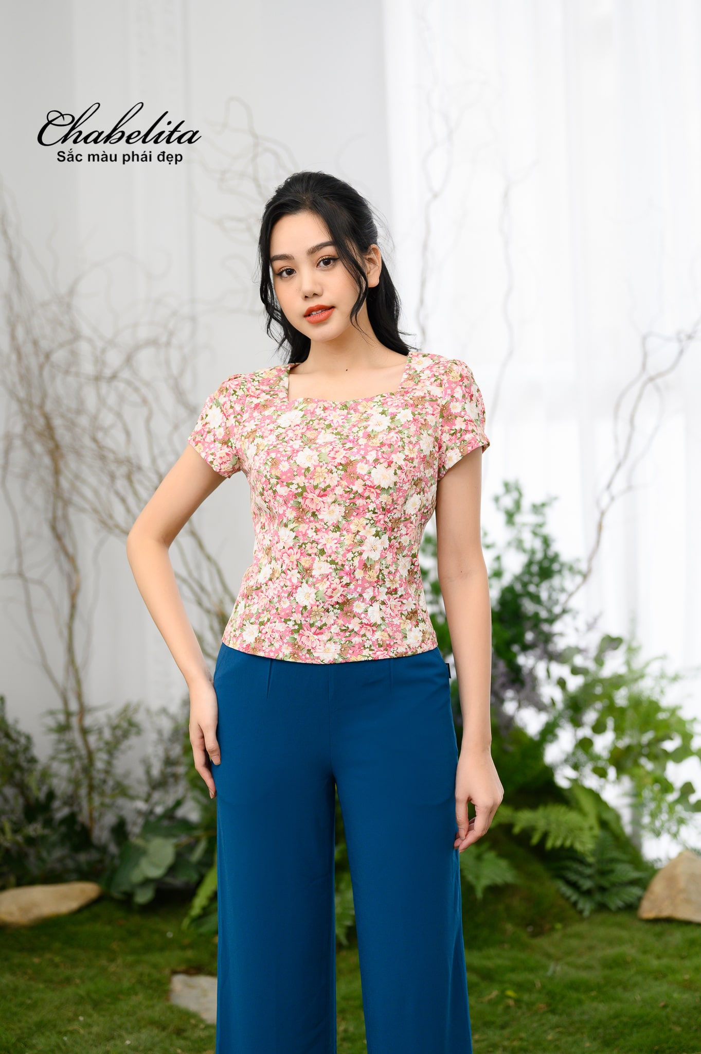 Áo cổ vuông cloptop màu hồng