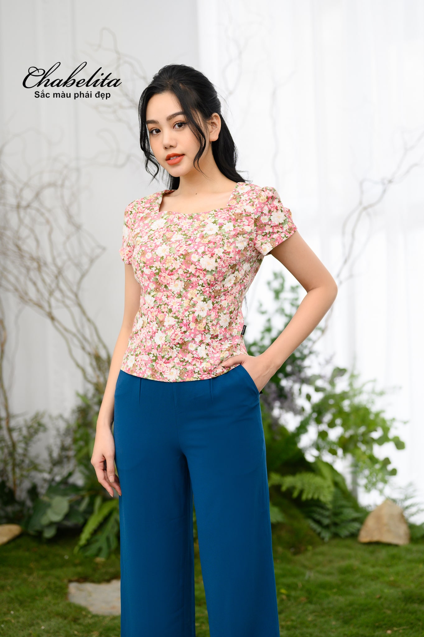 Áo cổ vuông cloptop màu hồng