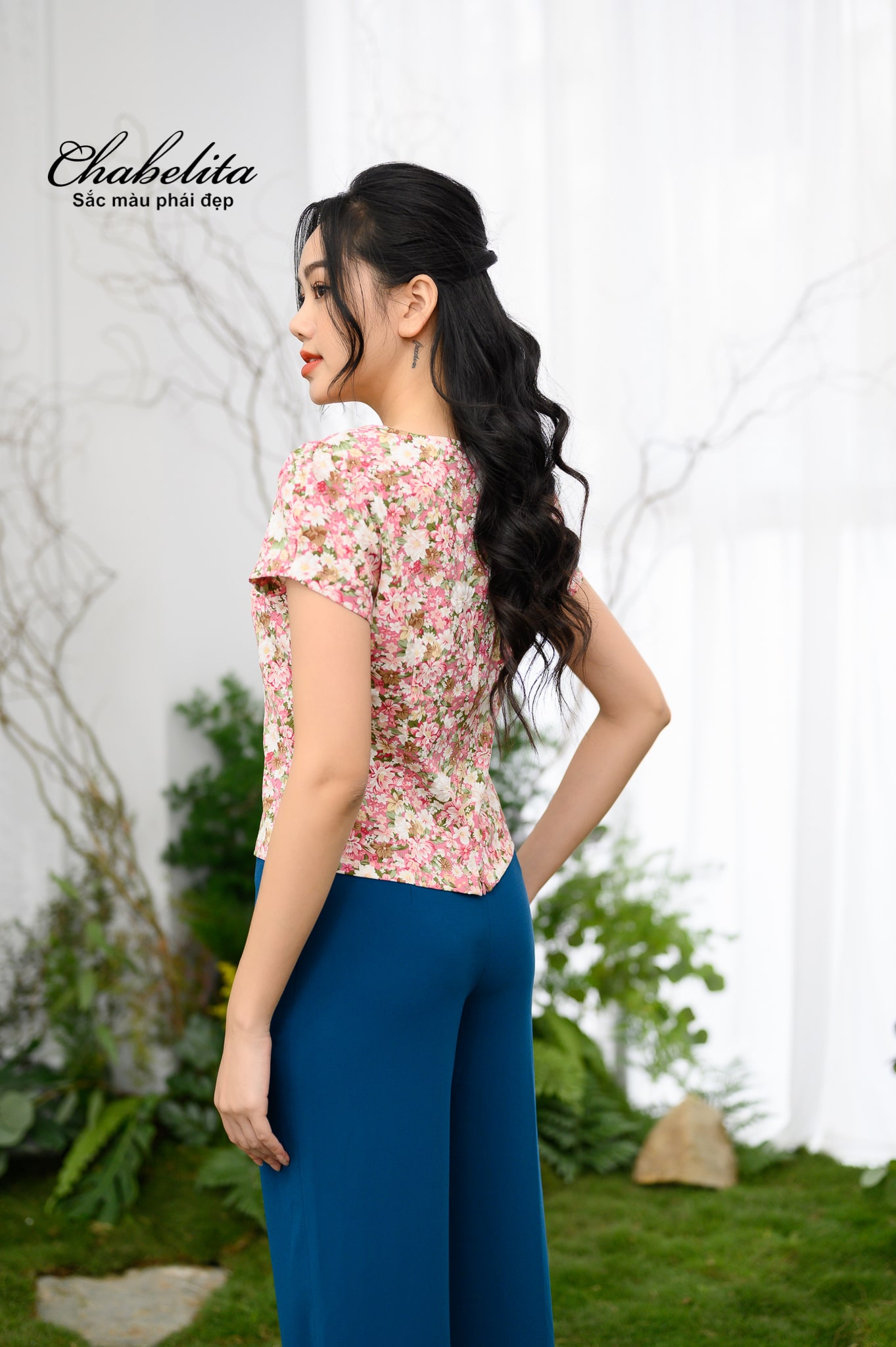 Áo cổ vuông cloptop màu hồng