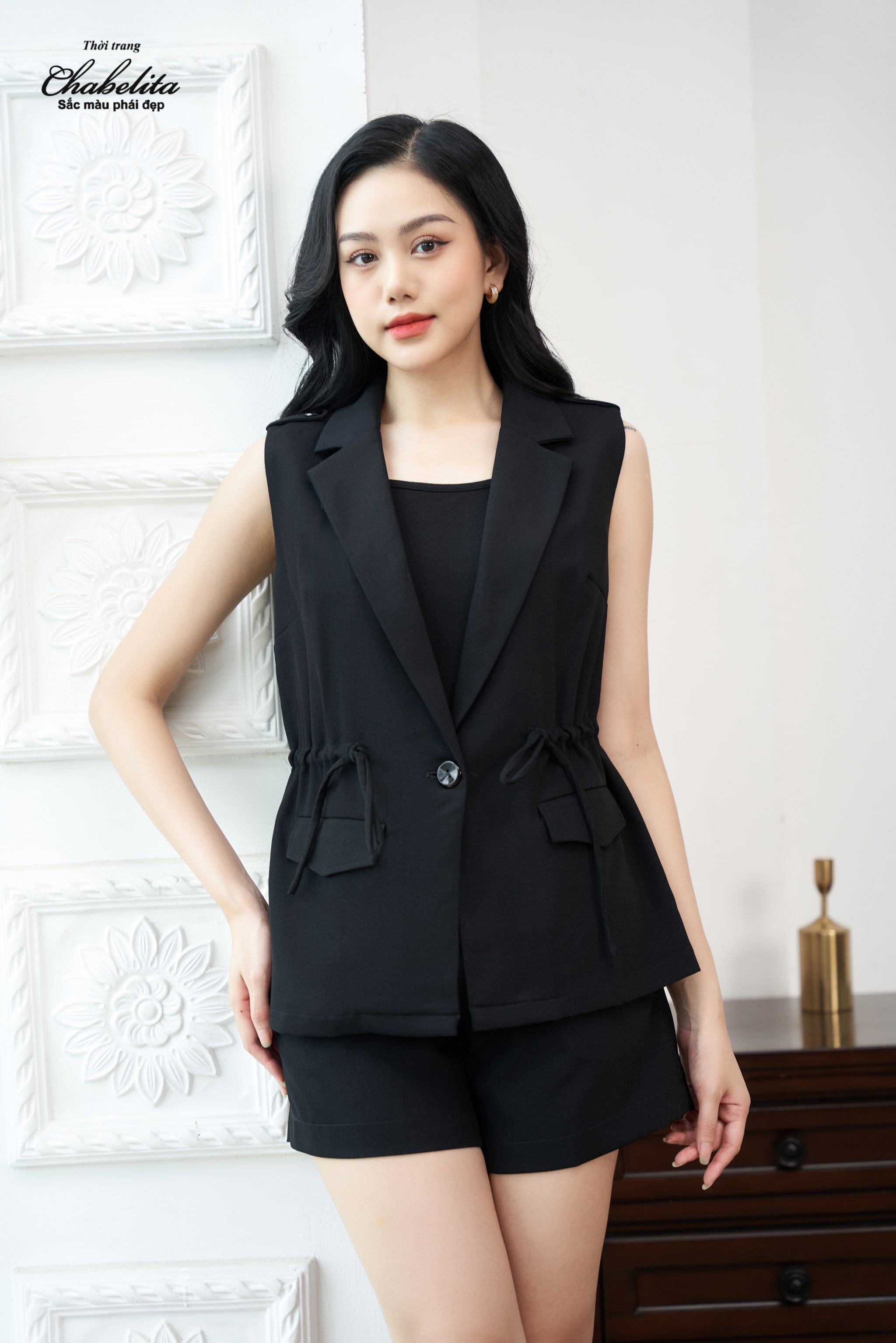 Vest khóm màu đen