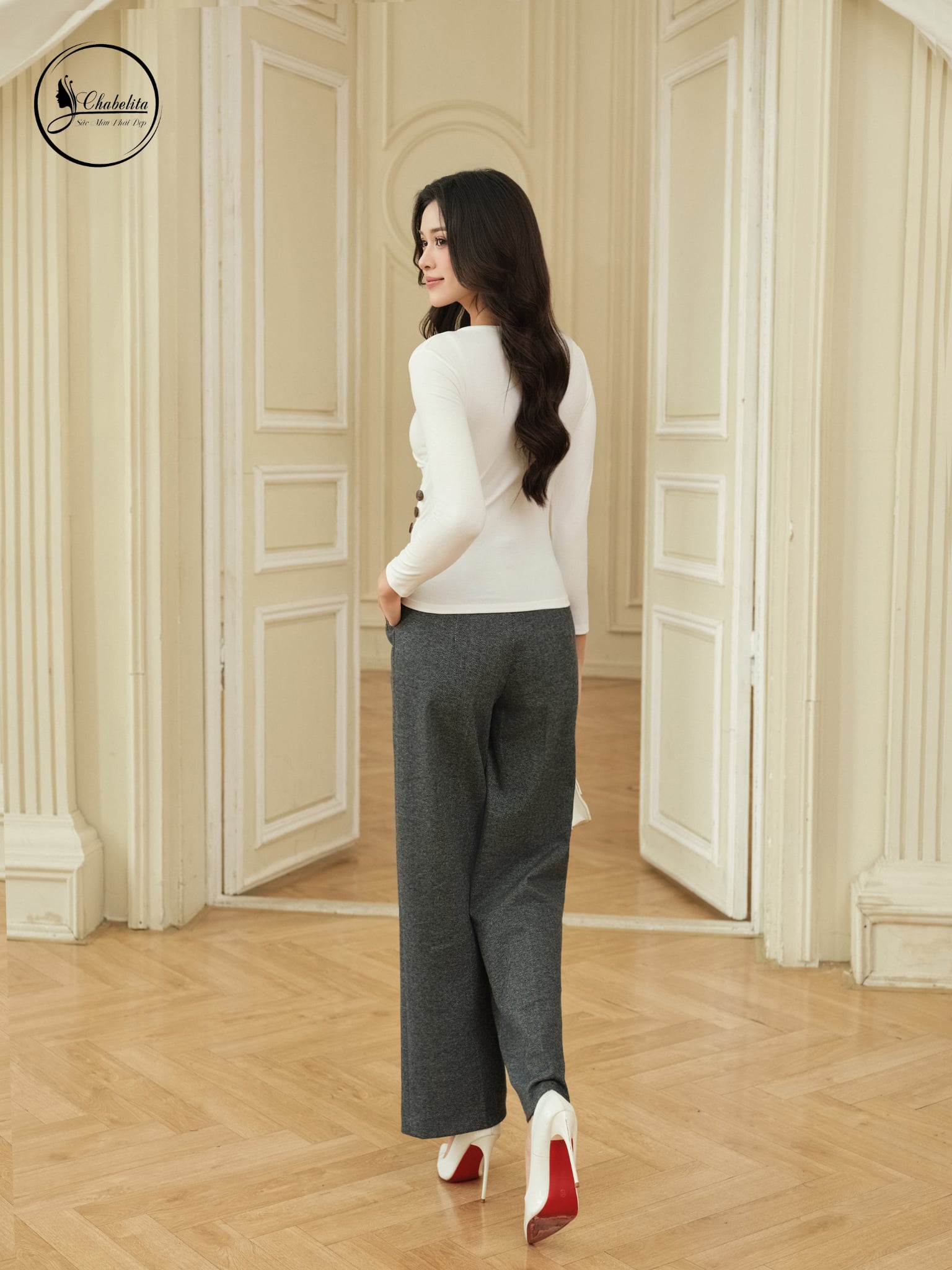 Áo cotton khuy sườn màu trắng