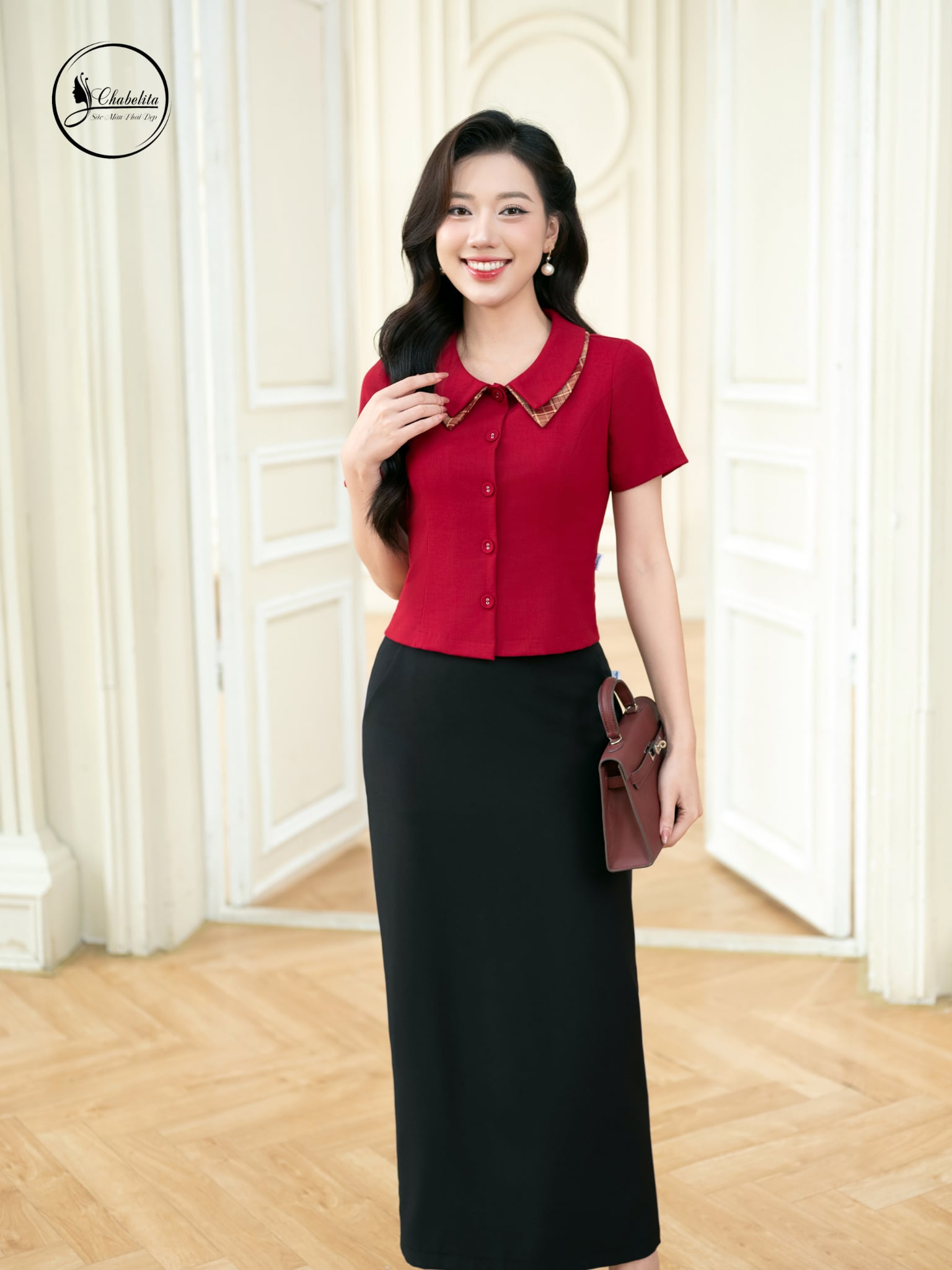 Áo sơ mi cổ phối màu đỏ