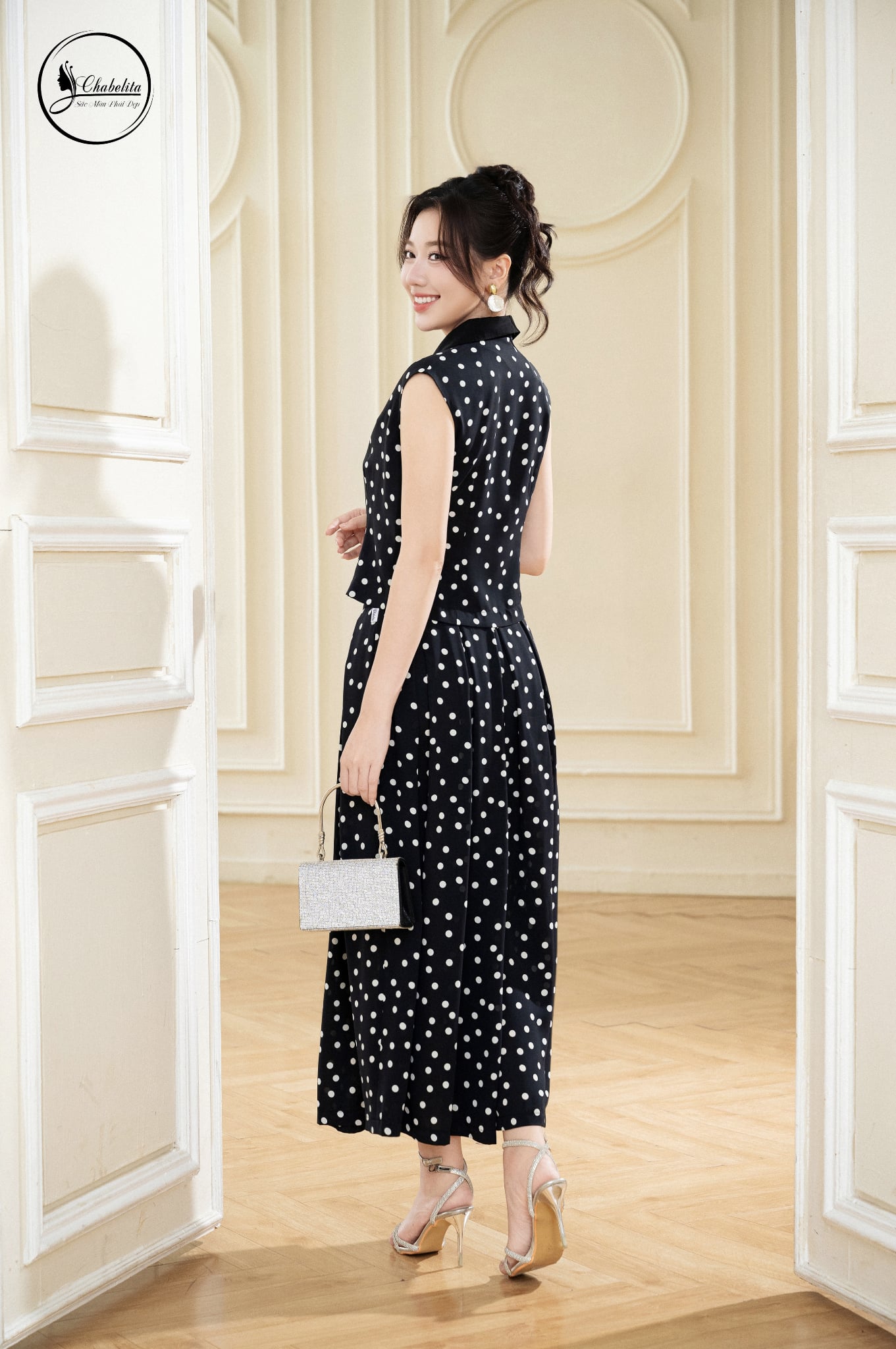 Sét đồ bộ đùi họa tiết chấm bi