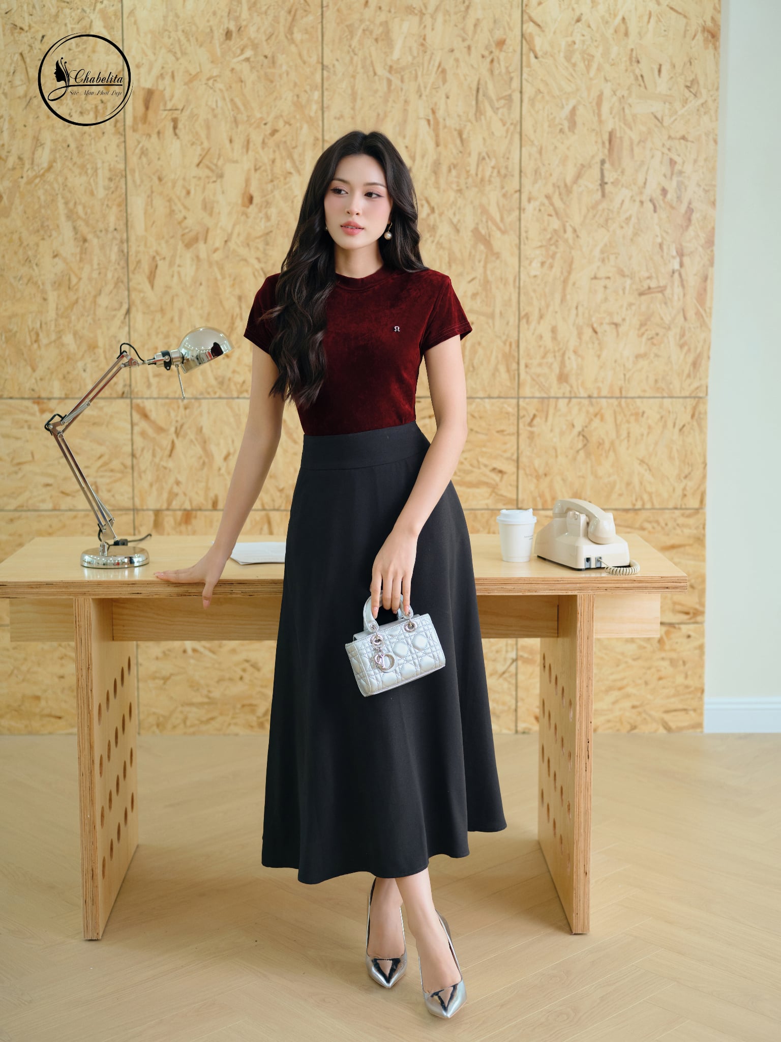 Áo nhung cổ 3 phân màu đỏ