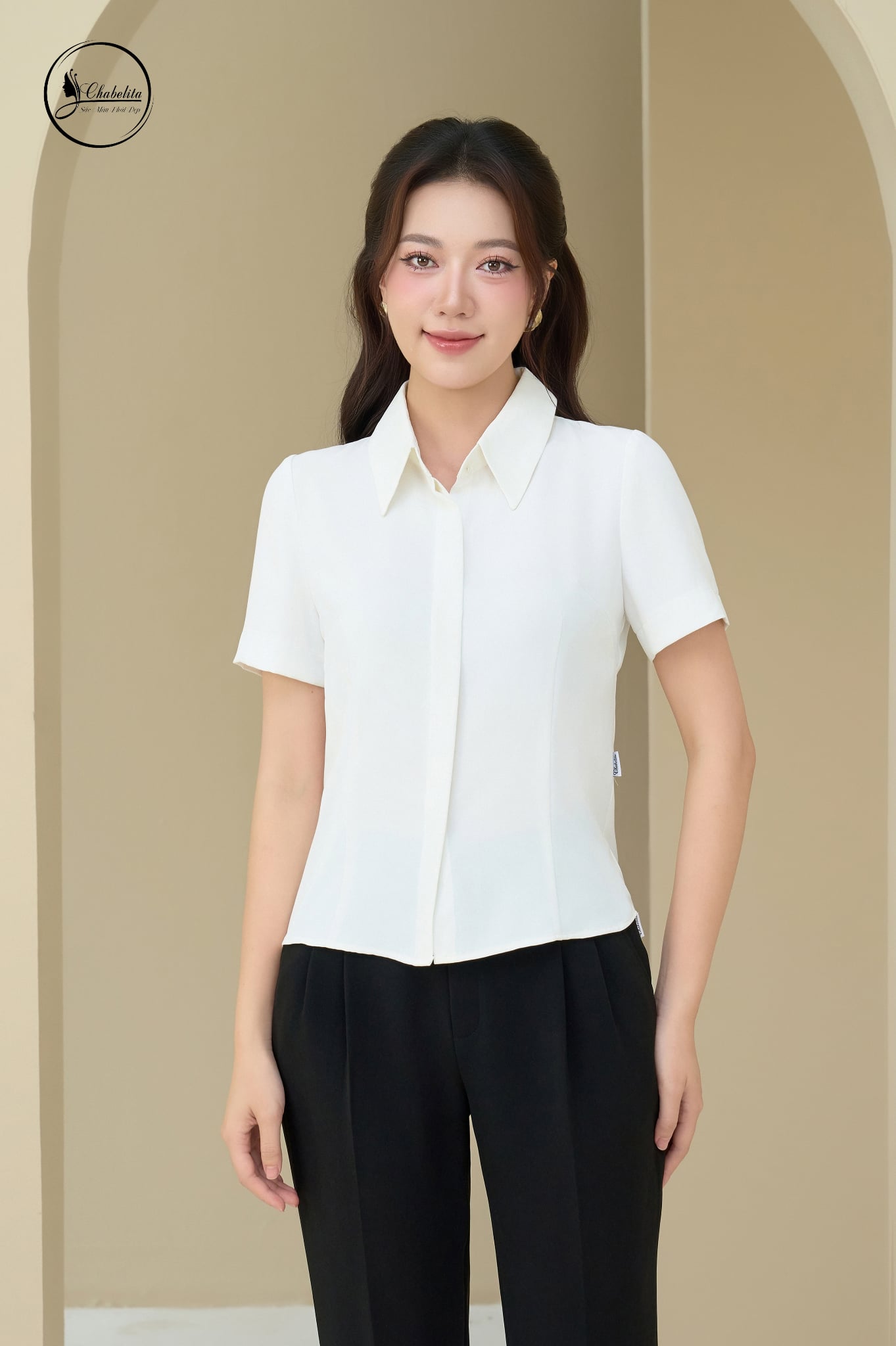 Áo sơ mi cổ đức tay cộc màu trắng