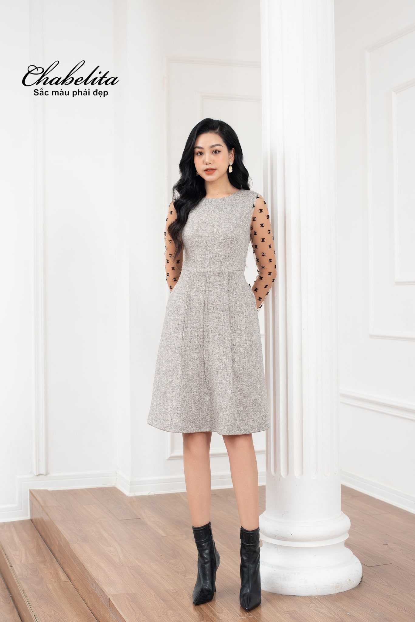 Đầm bèo tầng hoa màu xám