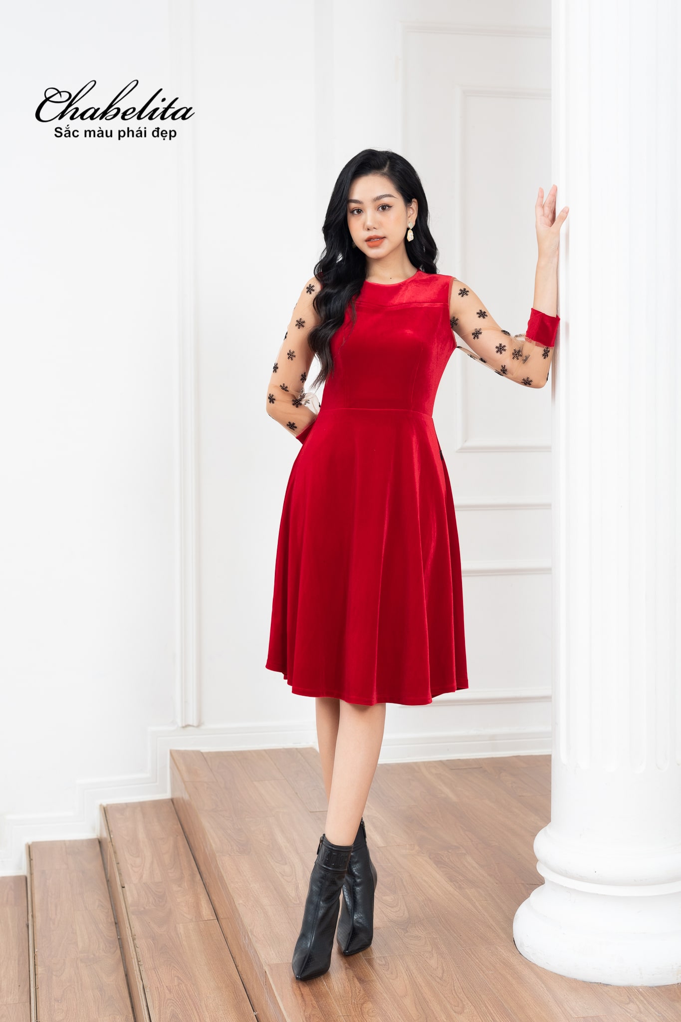 Đầm nhung A phối tay màu đỏ