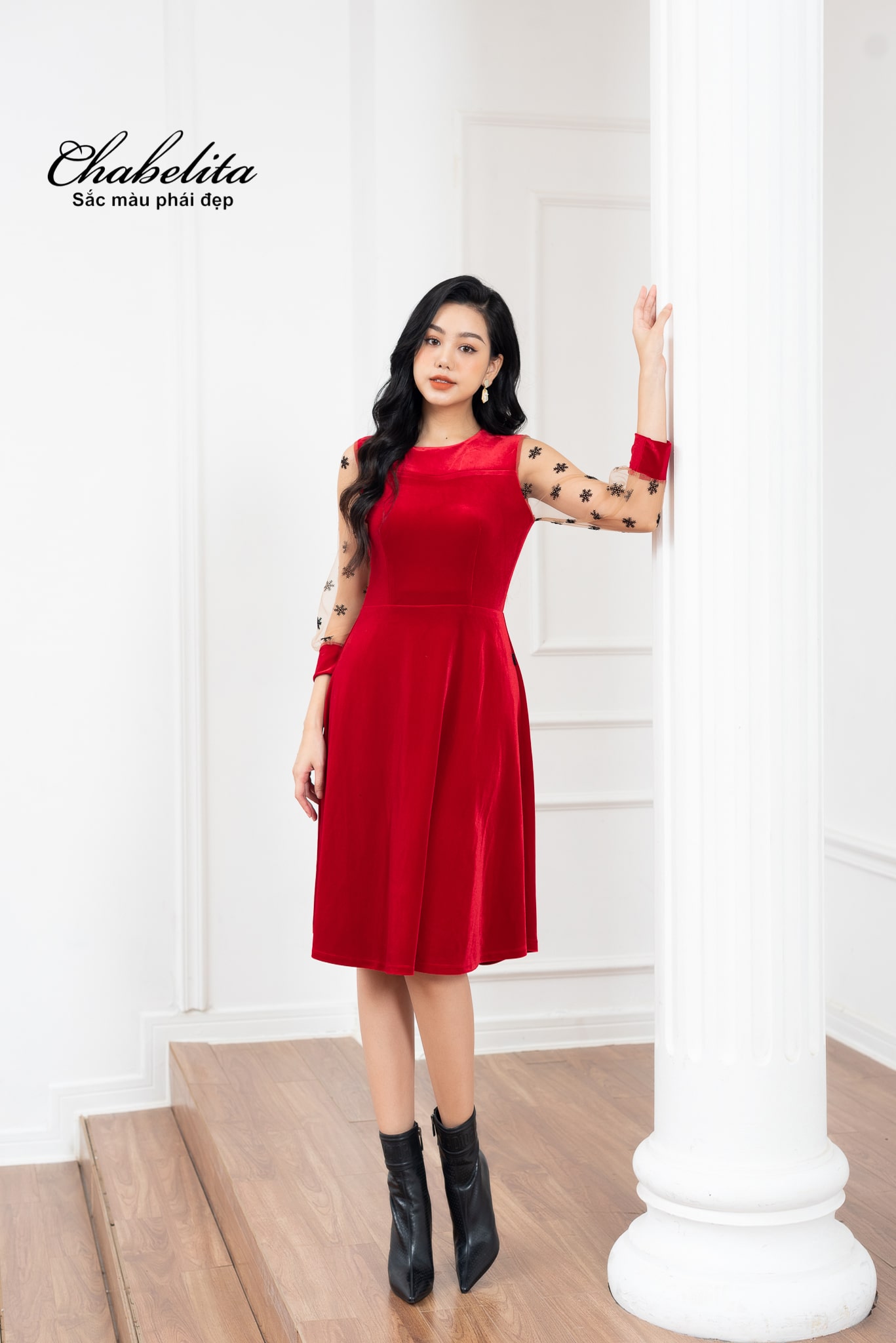 Đầm nhung A phối tay màu đỏ