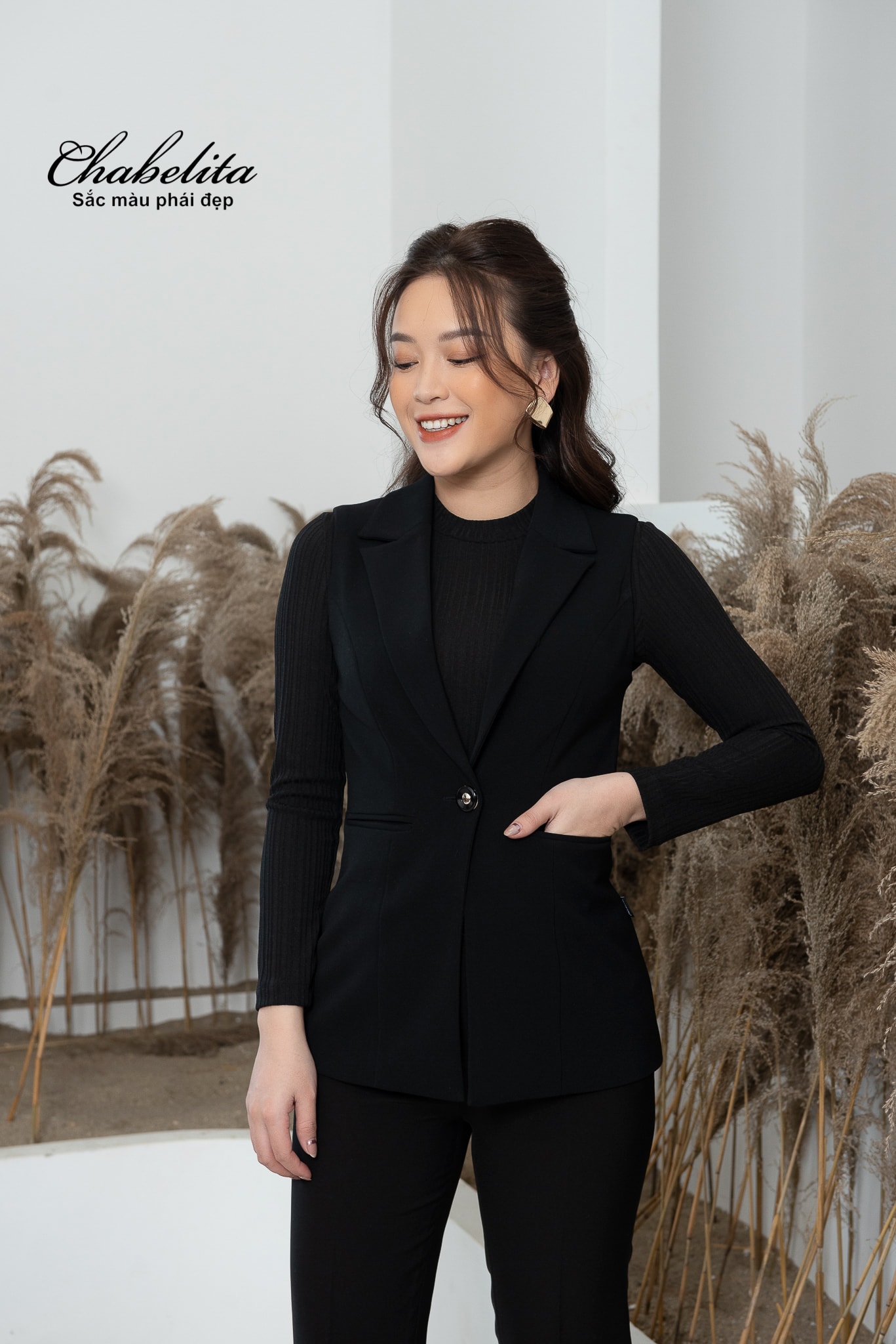 Jile ngắn màu đen