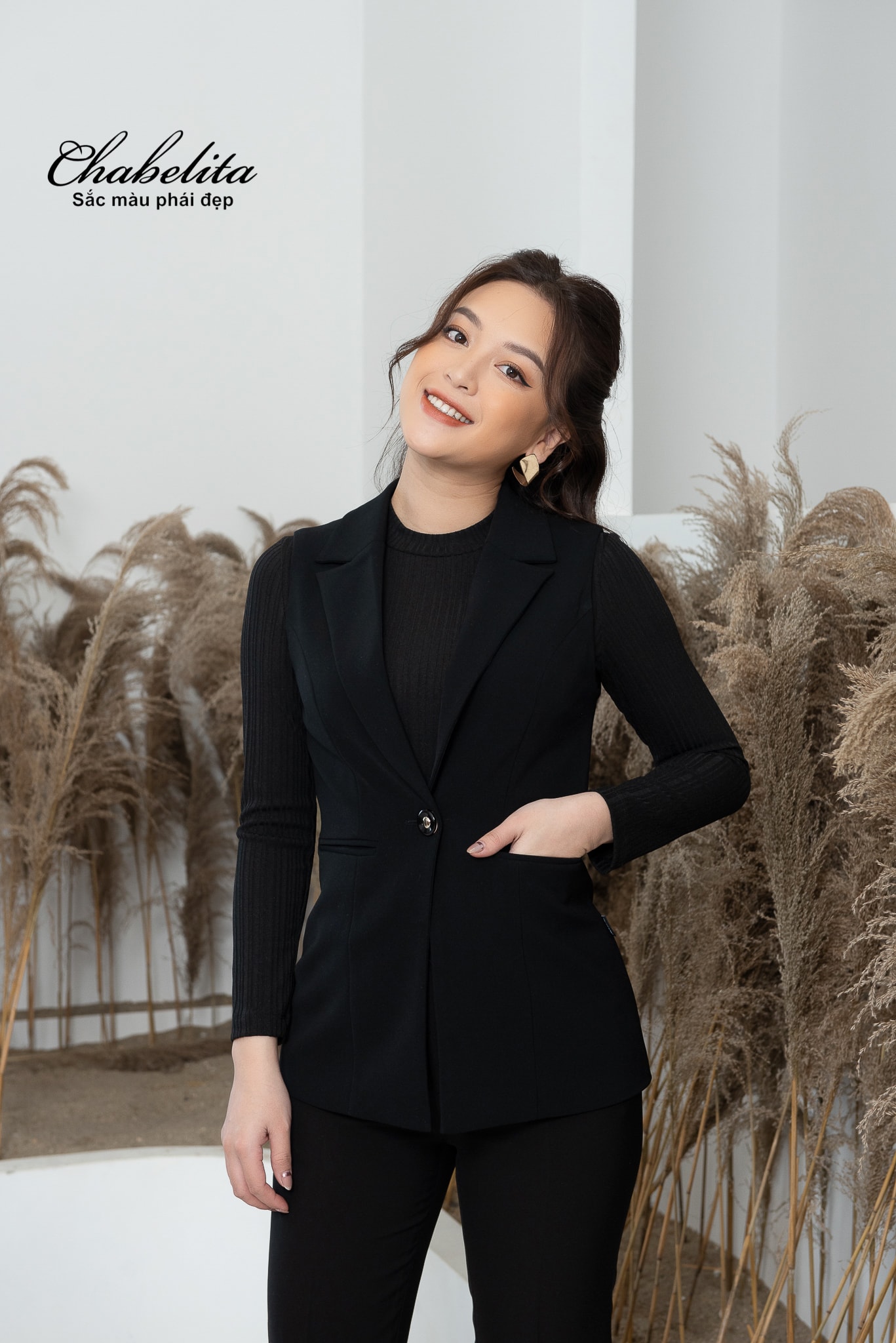 Jile ngắn màu đen