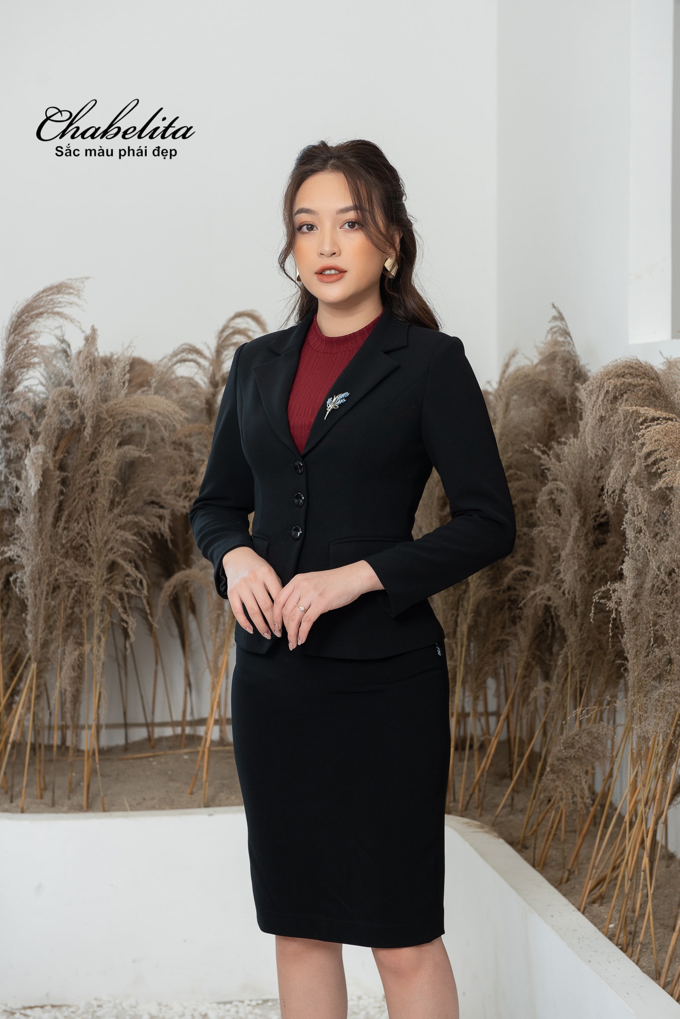 Áo vest màu đen