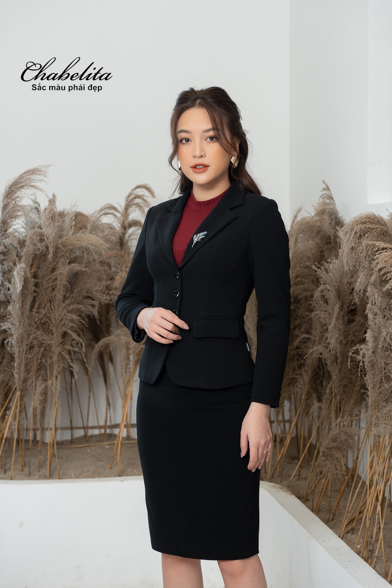 Áo vest màu đen