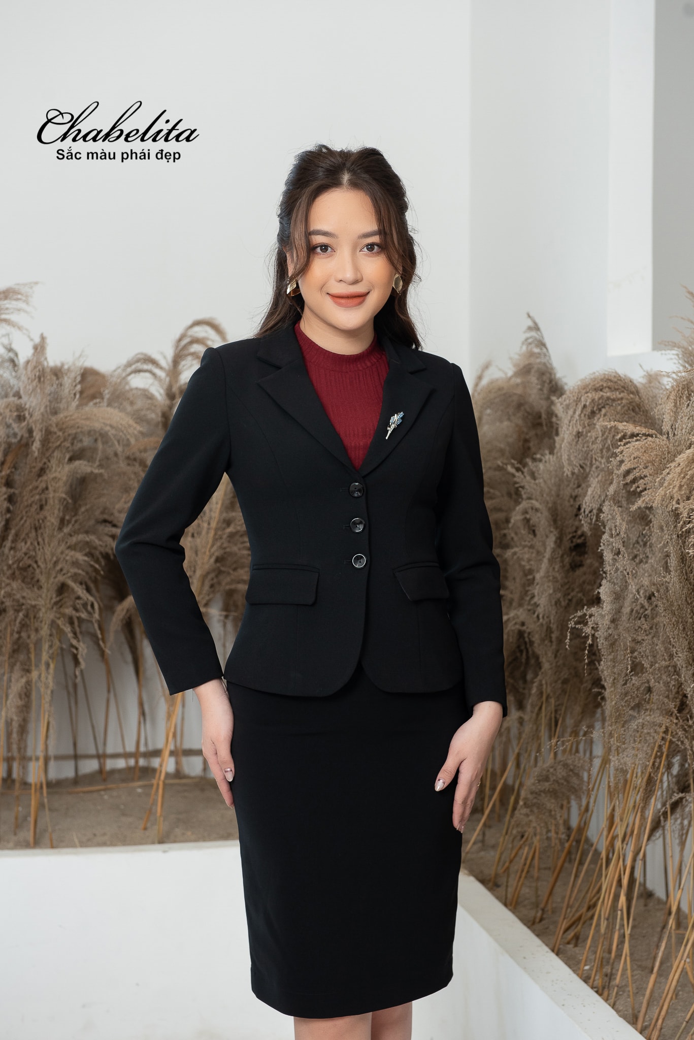 Áo vest màu đen