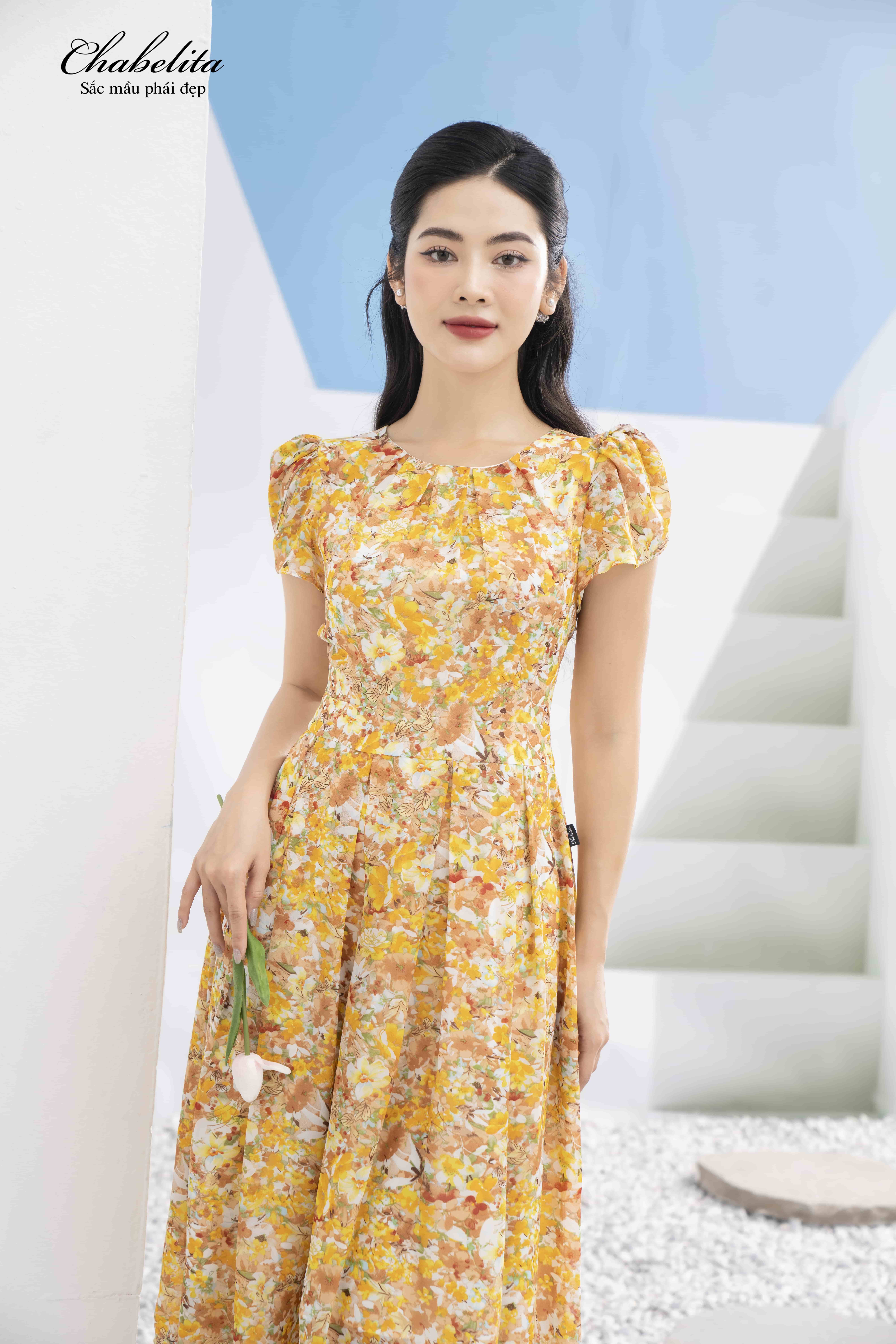 Đầm hoa màu vàng