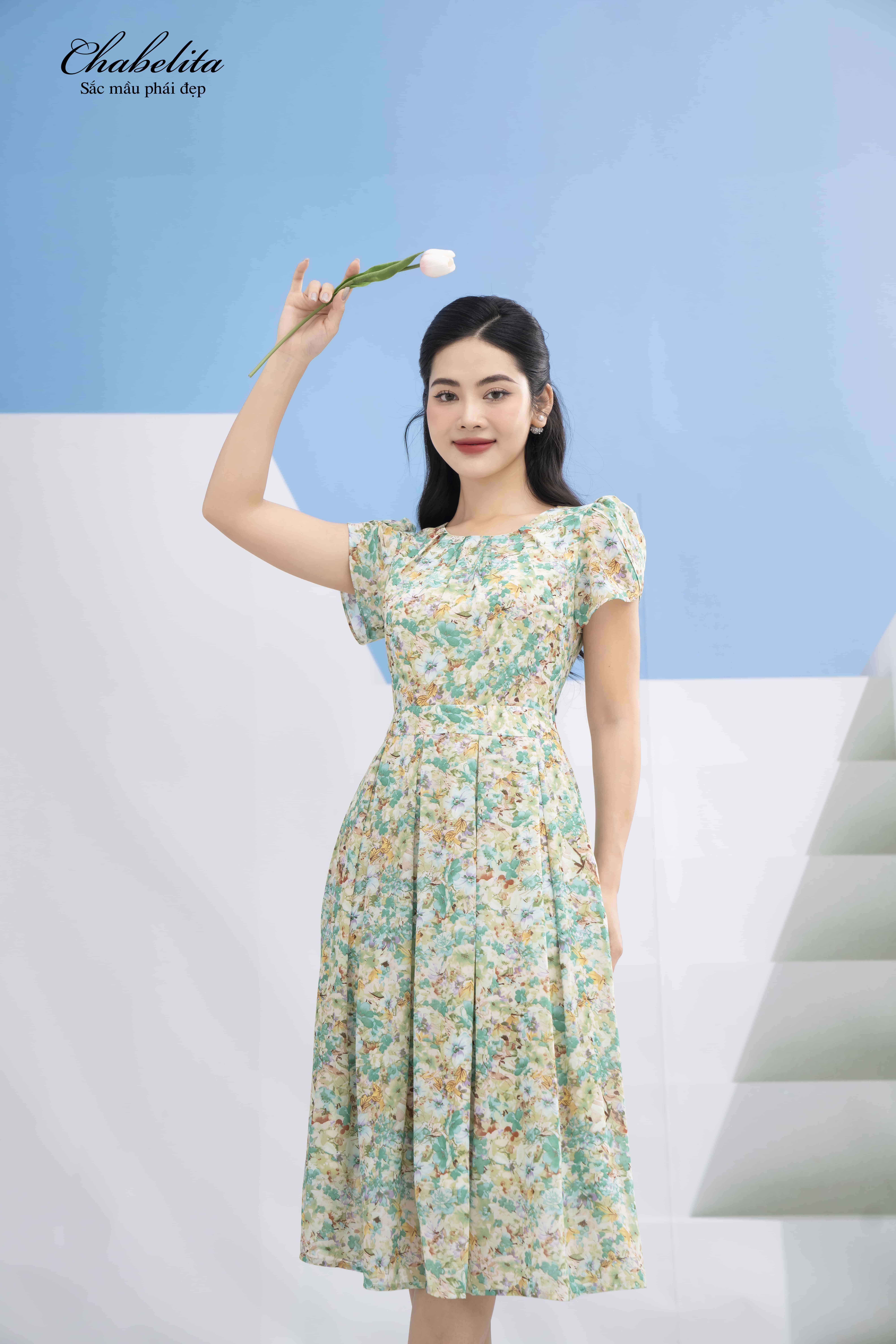 Đầm hoa màu xanh