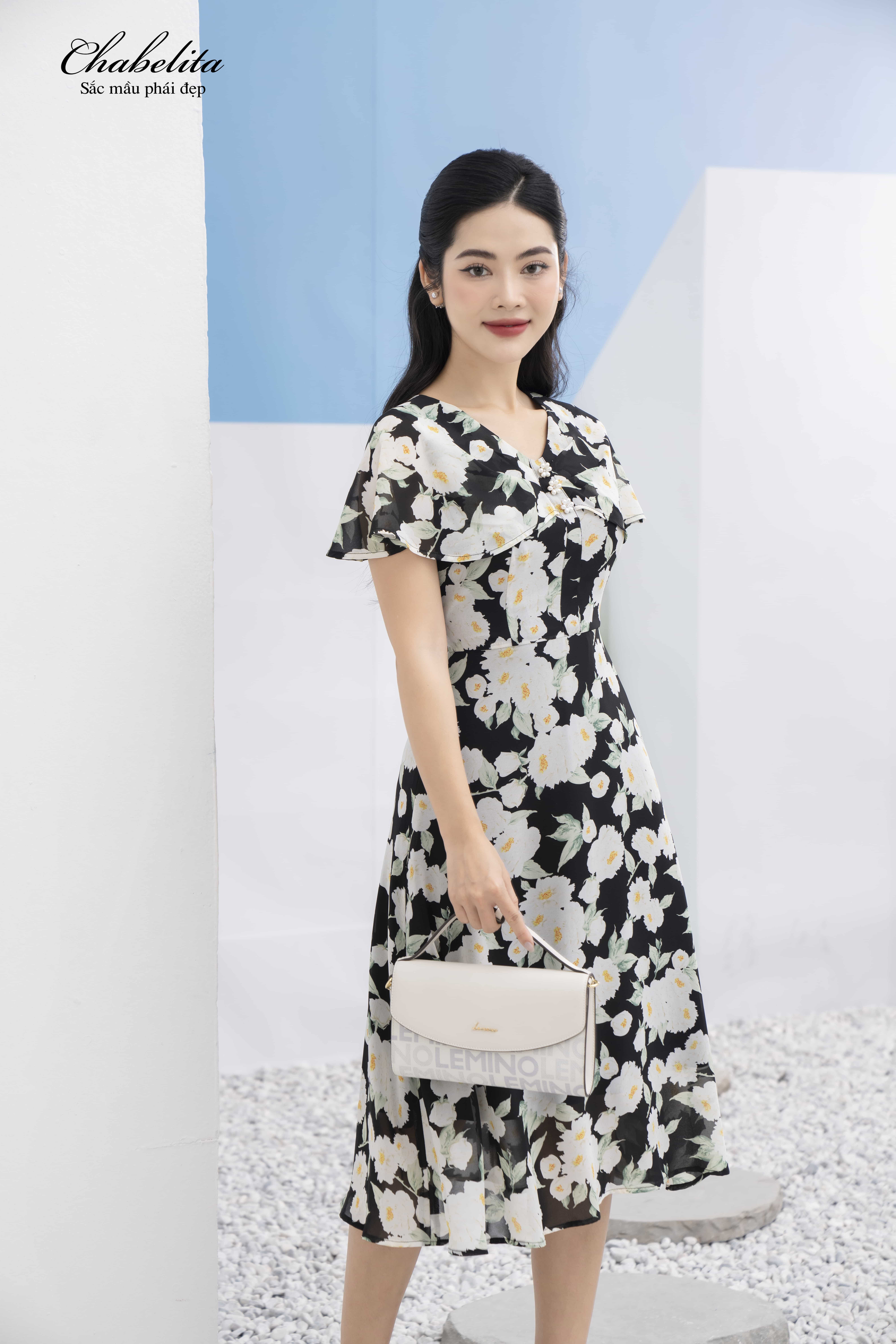 Đầm hoa đen trắng
