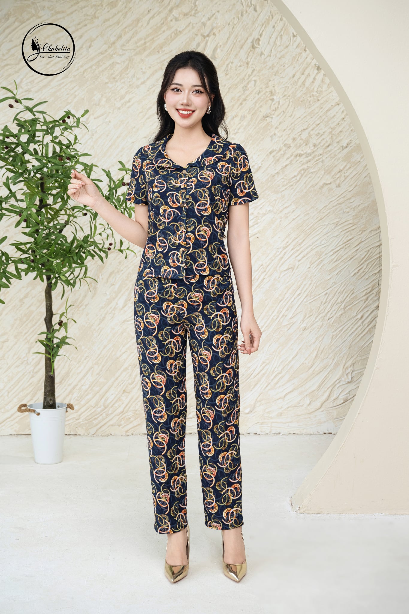 Sét bộ họa tiết áo tay lỡ cổ sen màu xanh