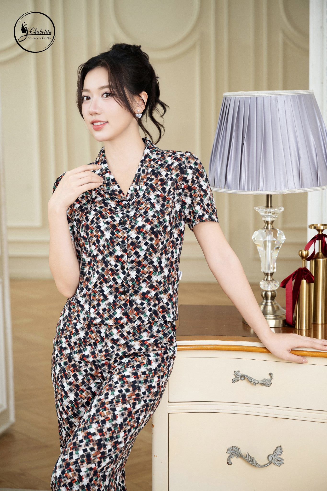 Sét bộ họa tiết màu đỏ