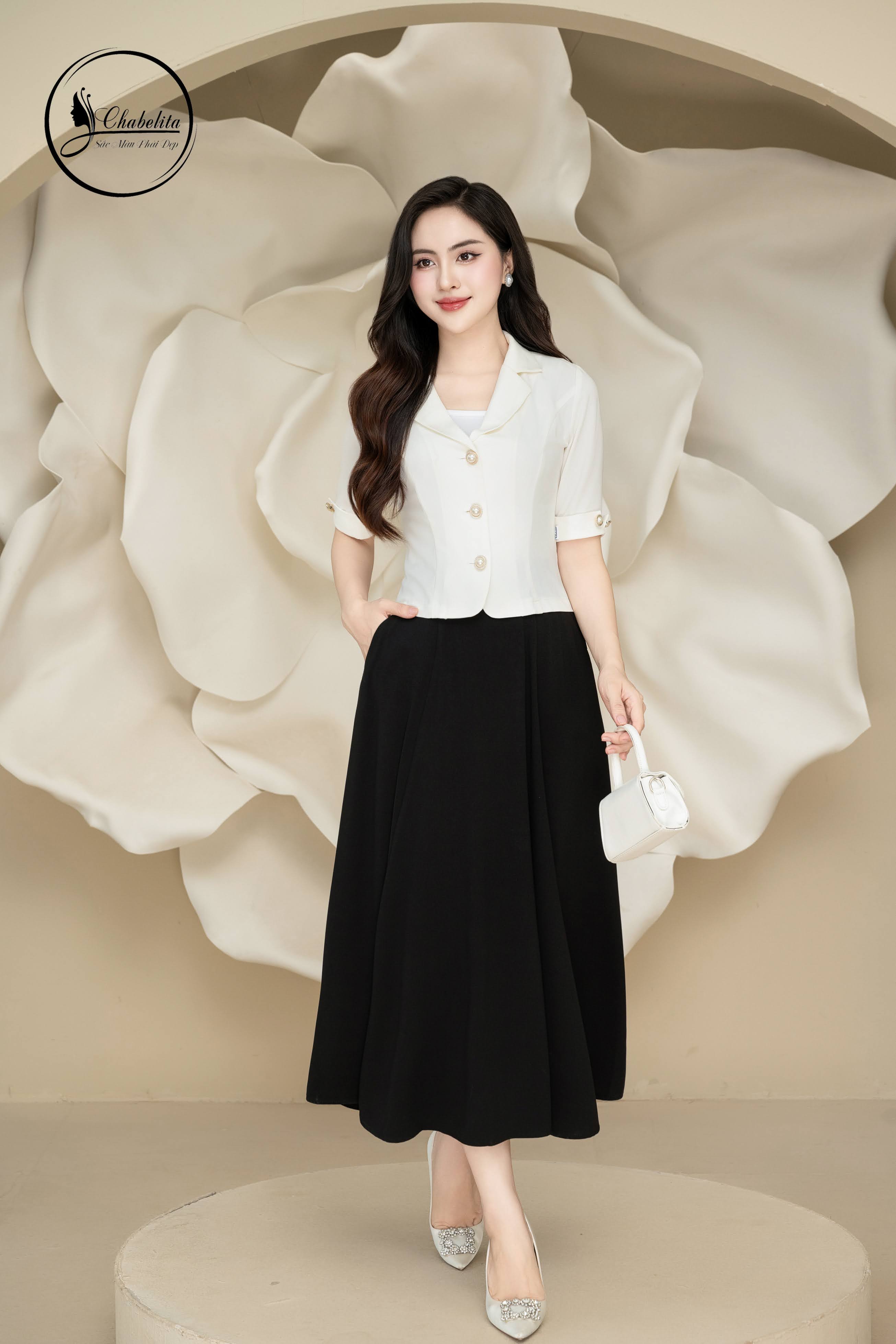 Áo ký giả tay lỡ màu trắng