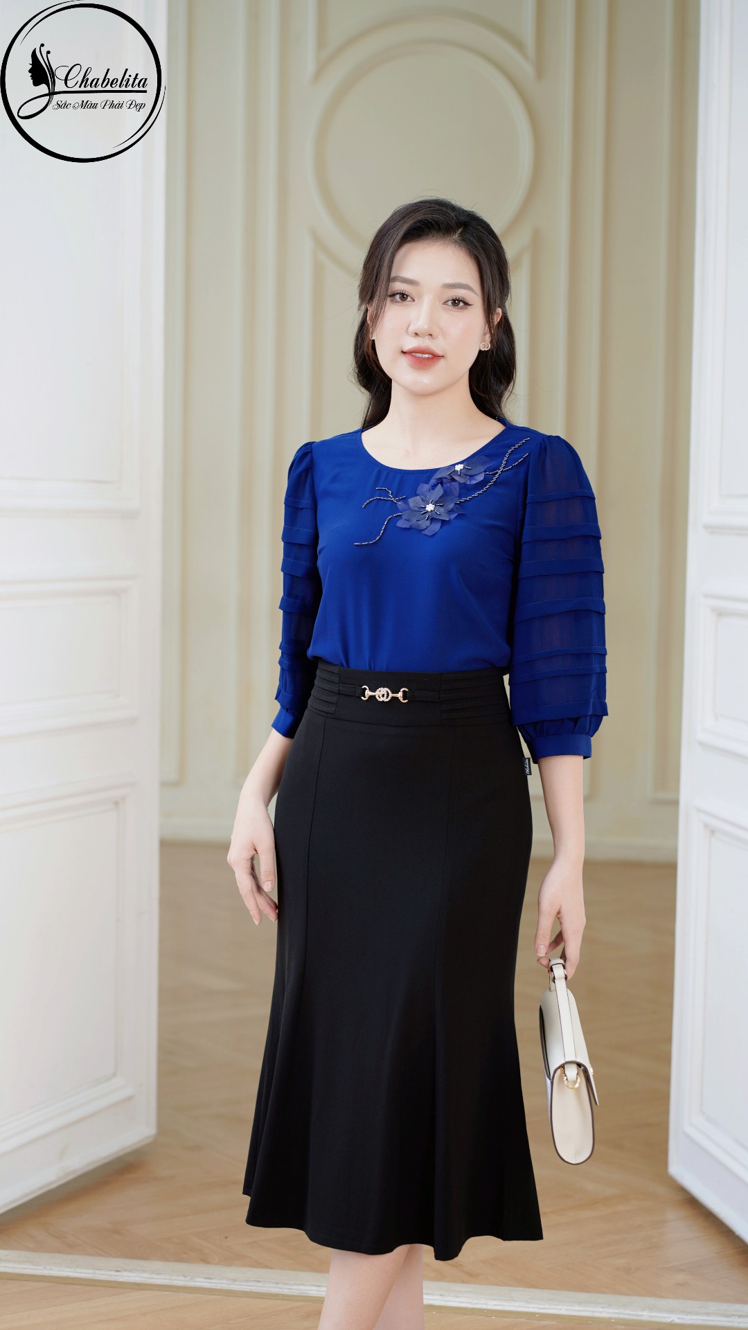 Áo phối tay thuê hoa màu xanh than