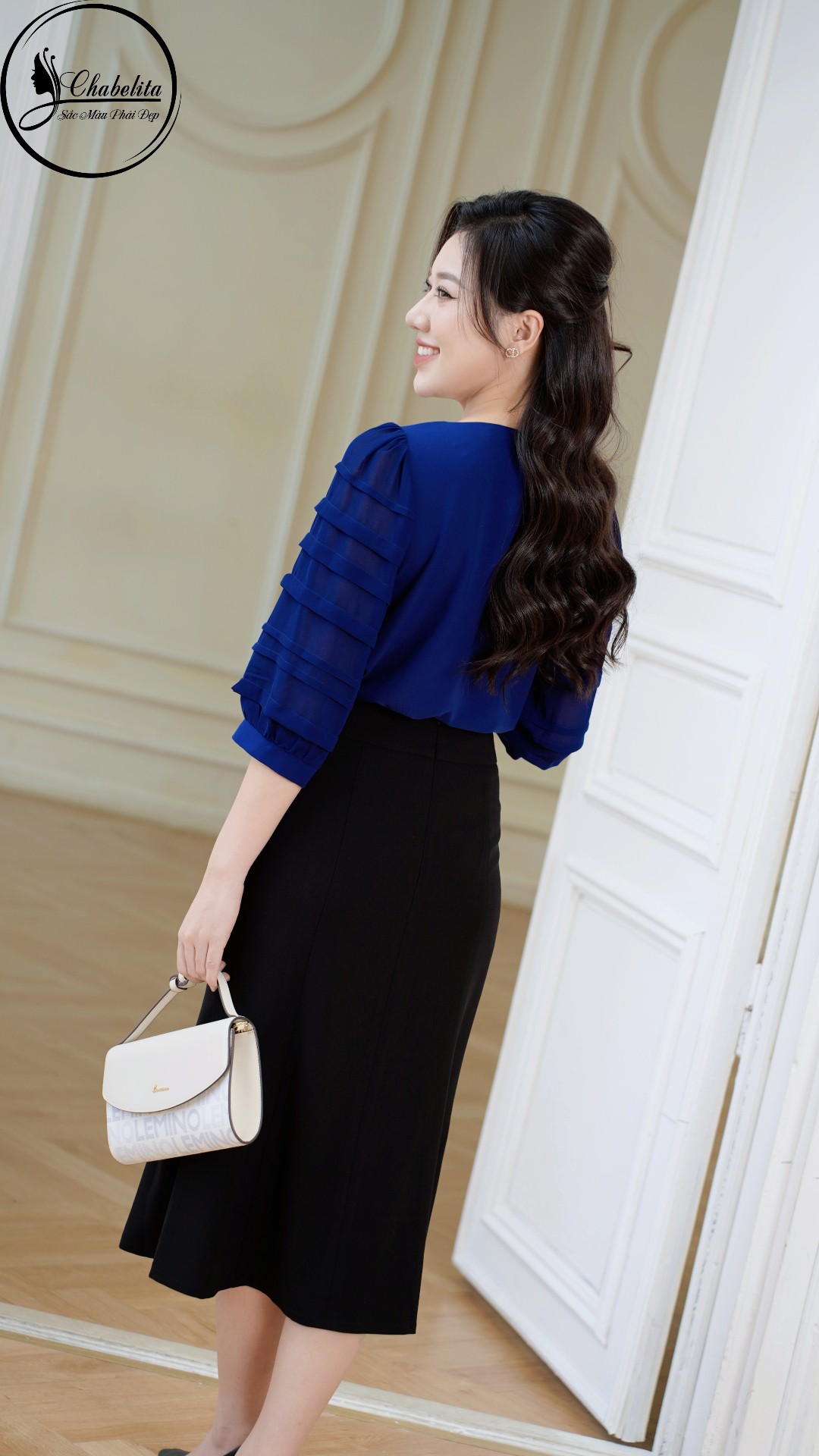 Áo phối tay thuê hoa màu xanh than