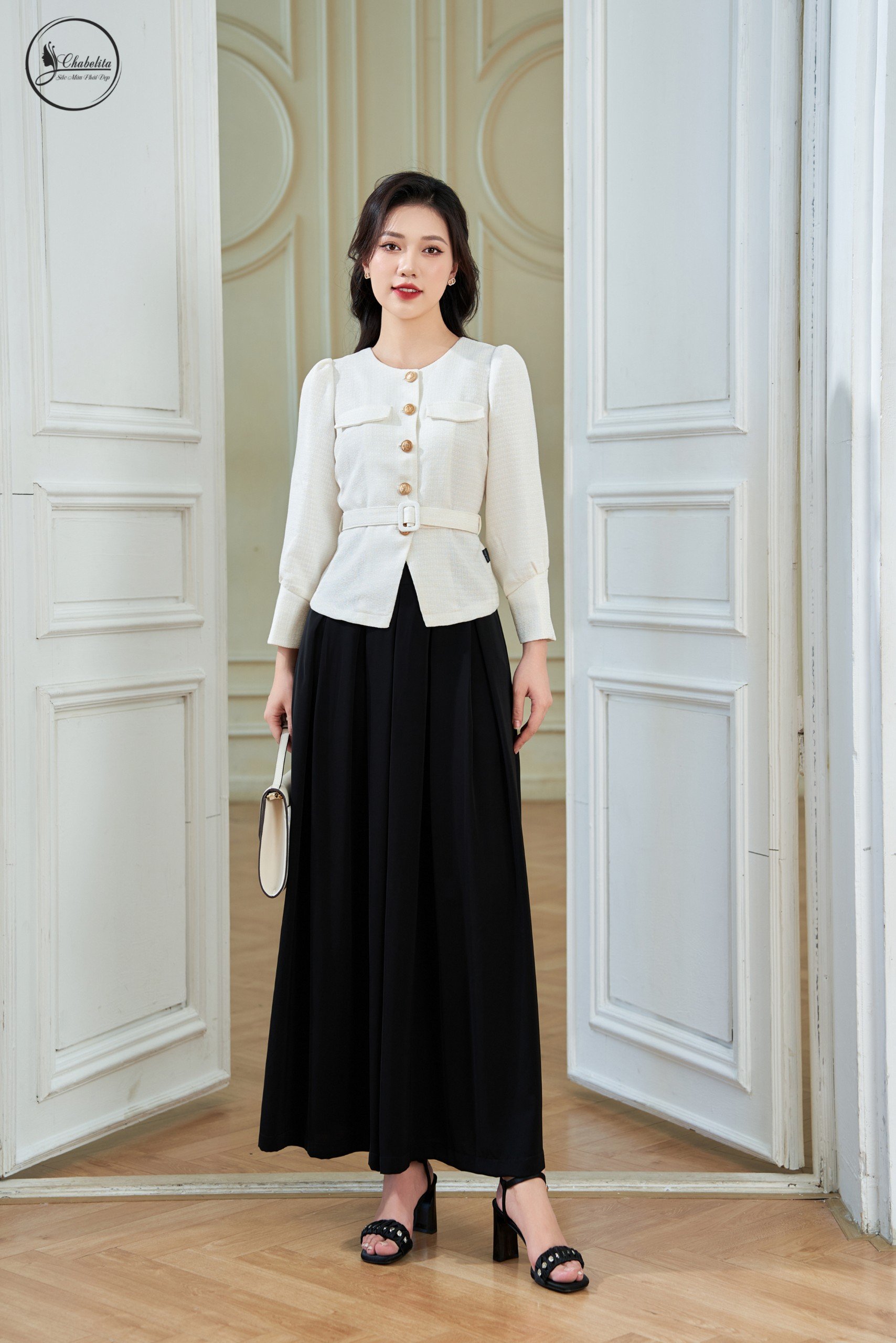 Áo ký giả đai eo màu trắng