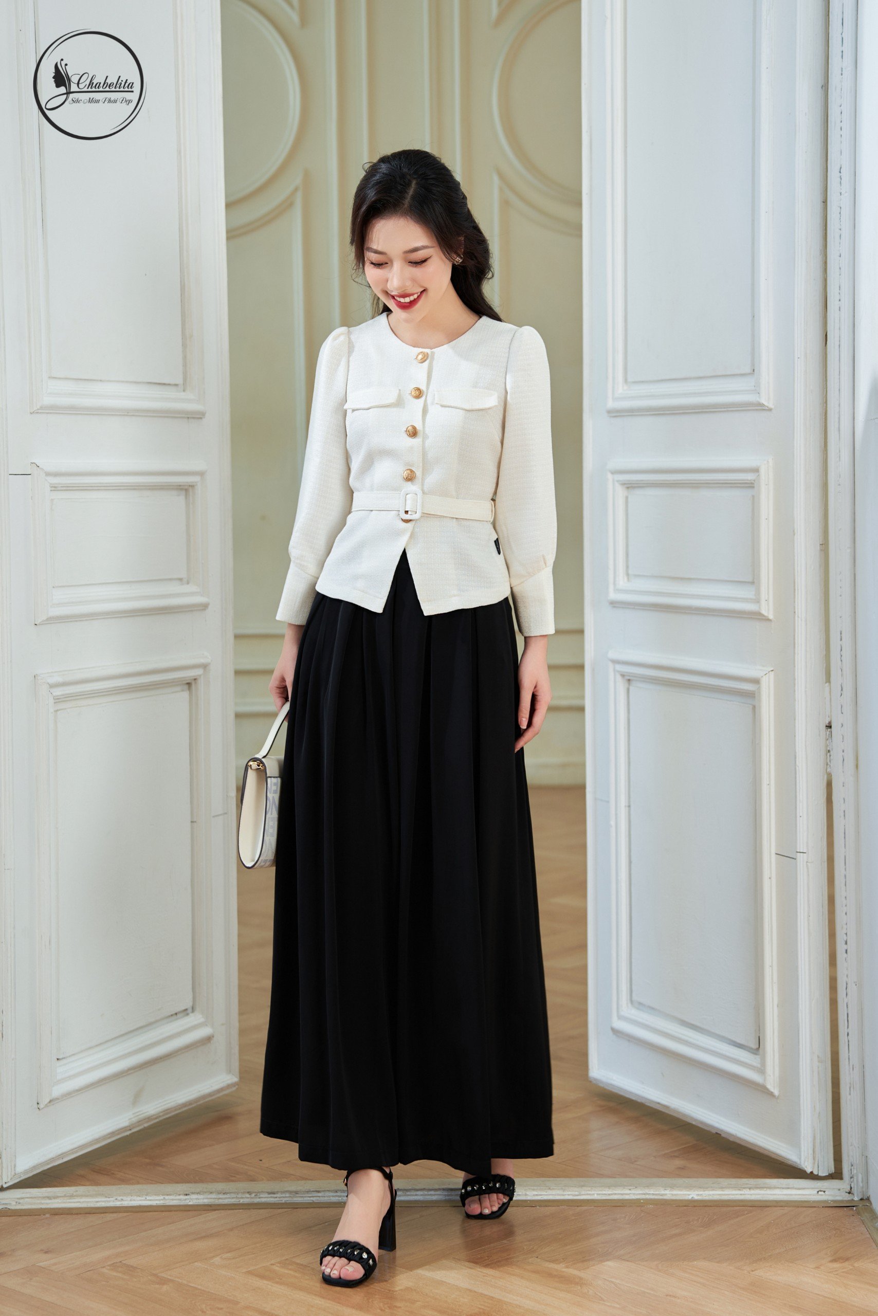 Áo ký giả đai eo màu trắng