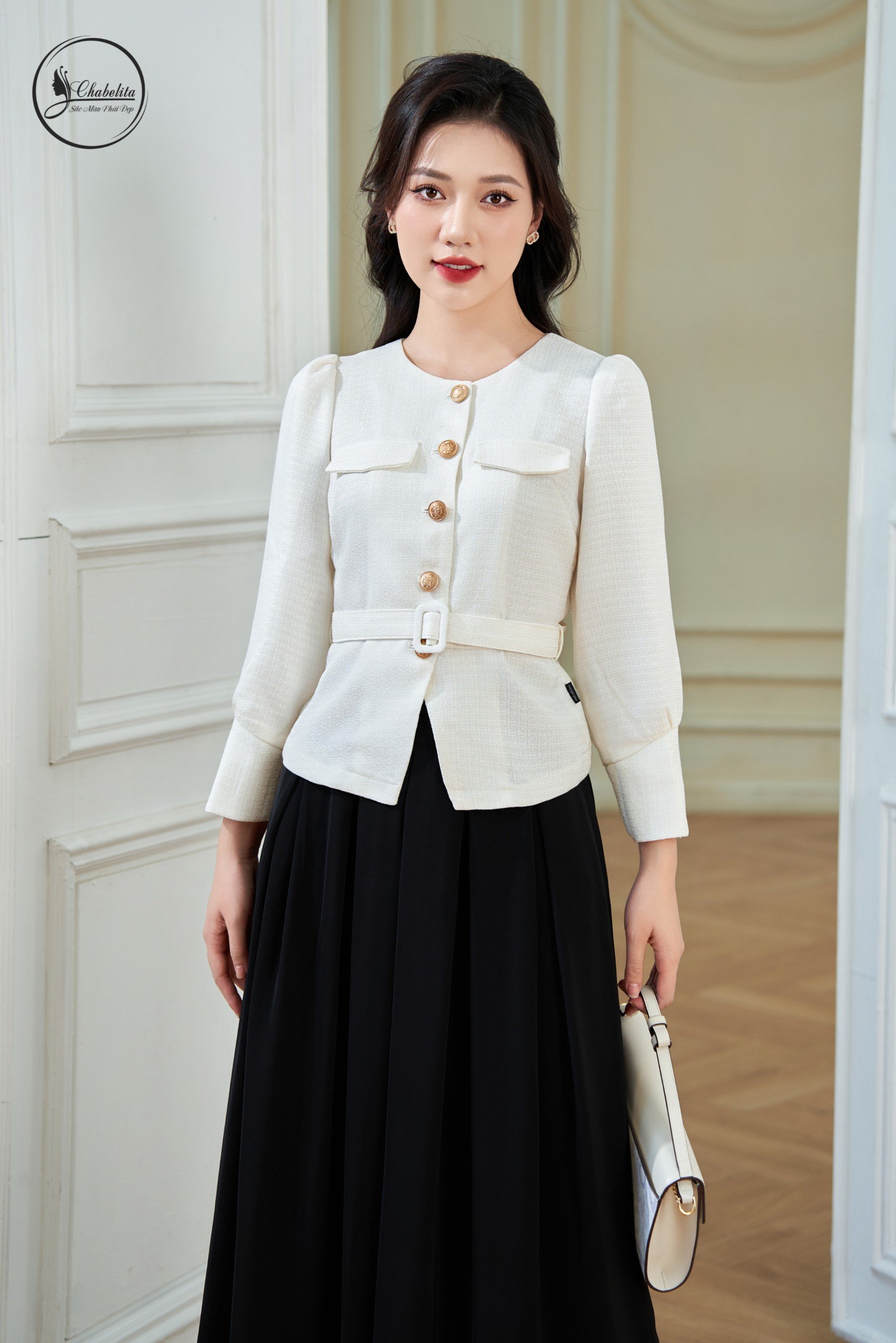 Áo ký giả đai eo màu trắng