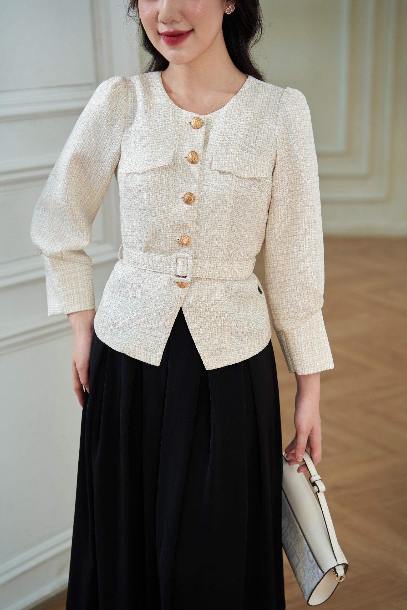 Áo ký giả đai eo màu be