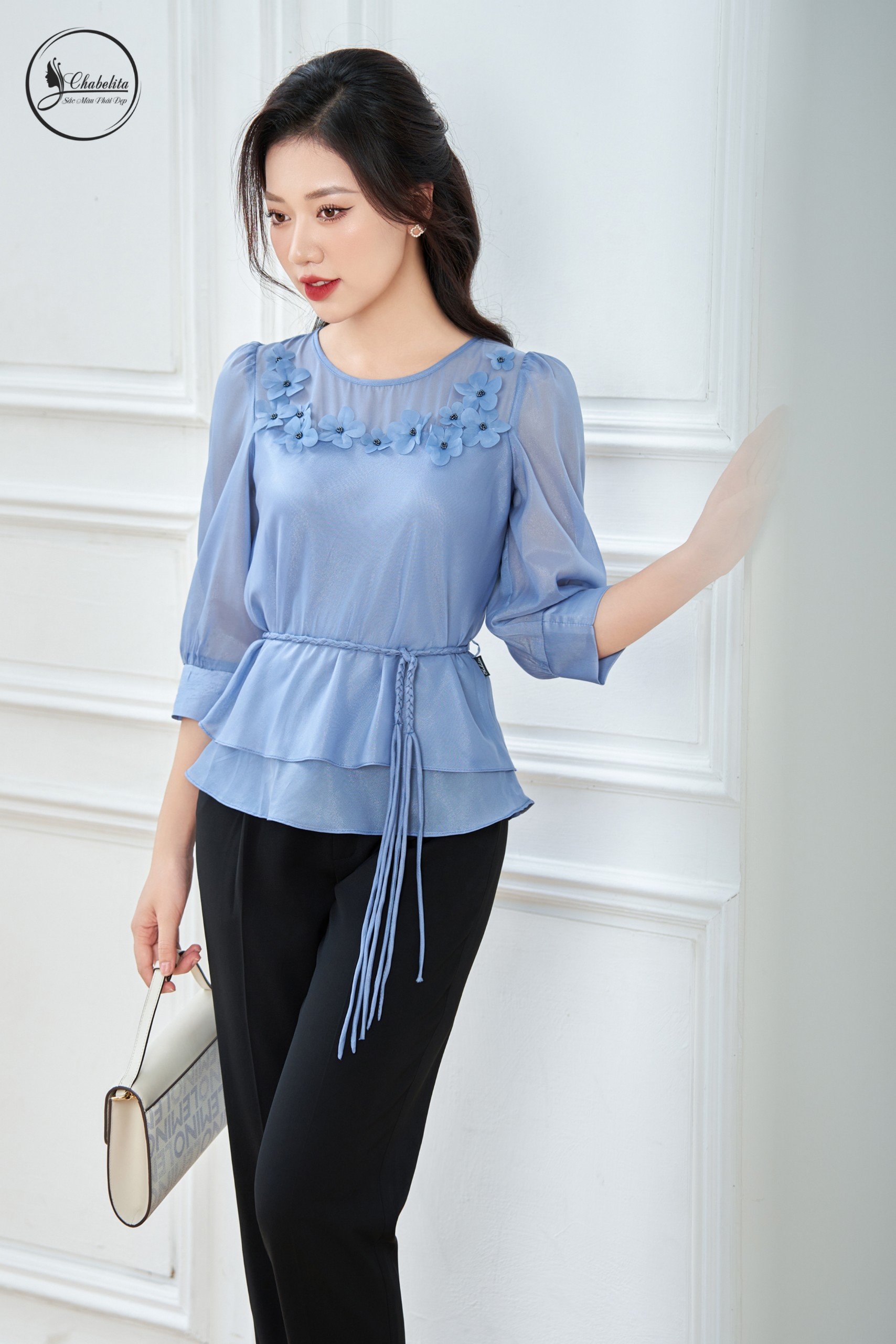 Áo sơ mi thuê hoa có dây eo màu xanh