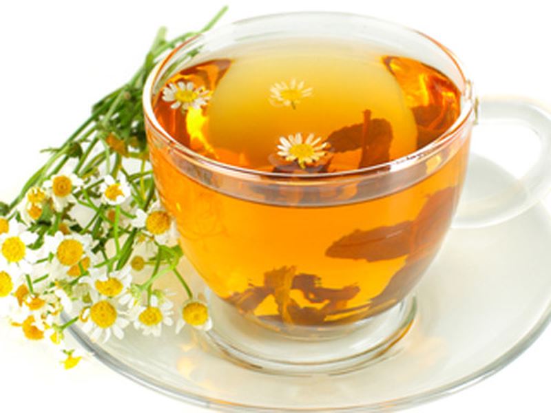 Bí quyết về loại rượu hoa cúc làm 2 năm mới được uống