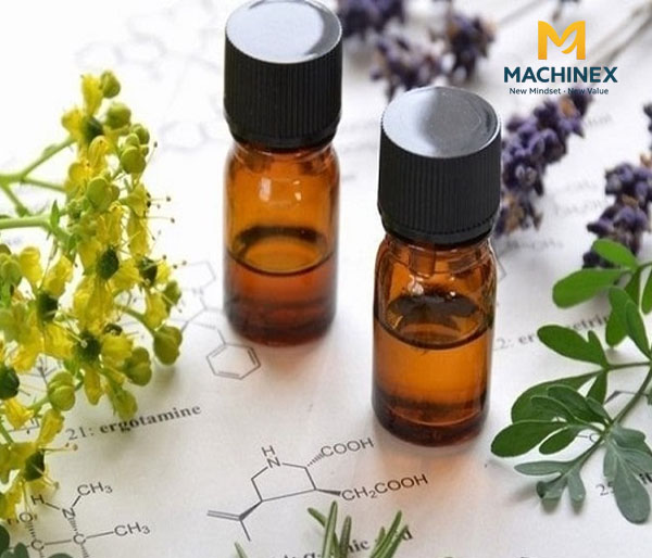 Vì sao tinh dầu xá xị của Machinex vẫn trong suốt và không bị tách lớp