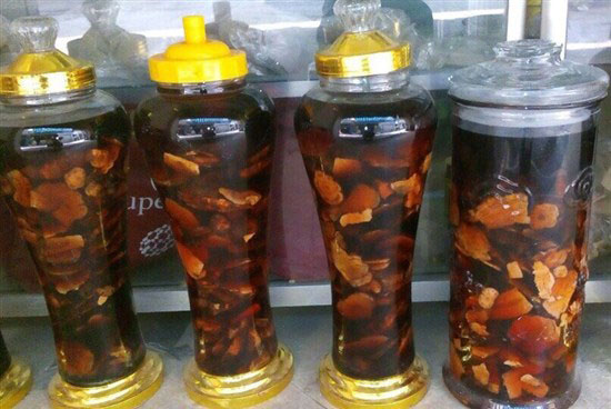 ngâm rượu cua đồng