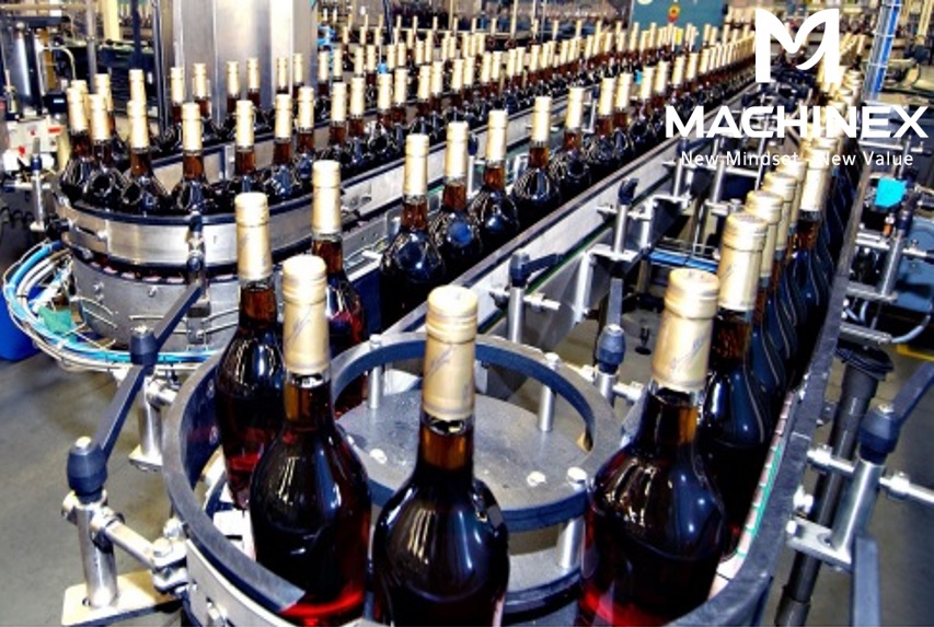 Rượu vang táo mèo thành phẩm