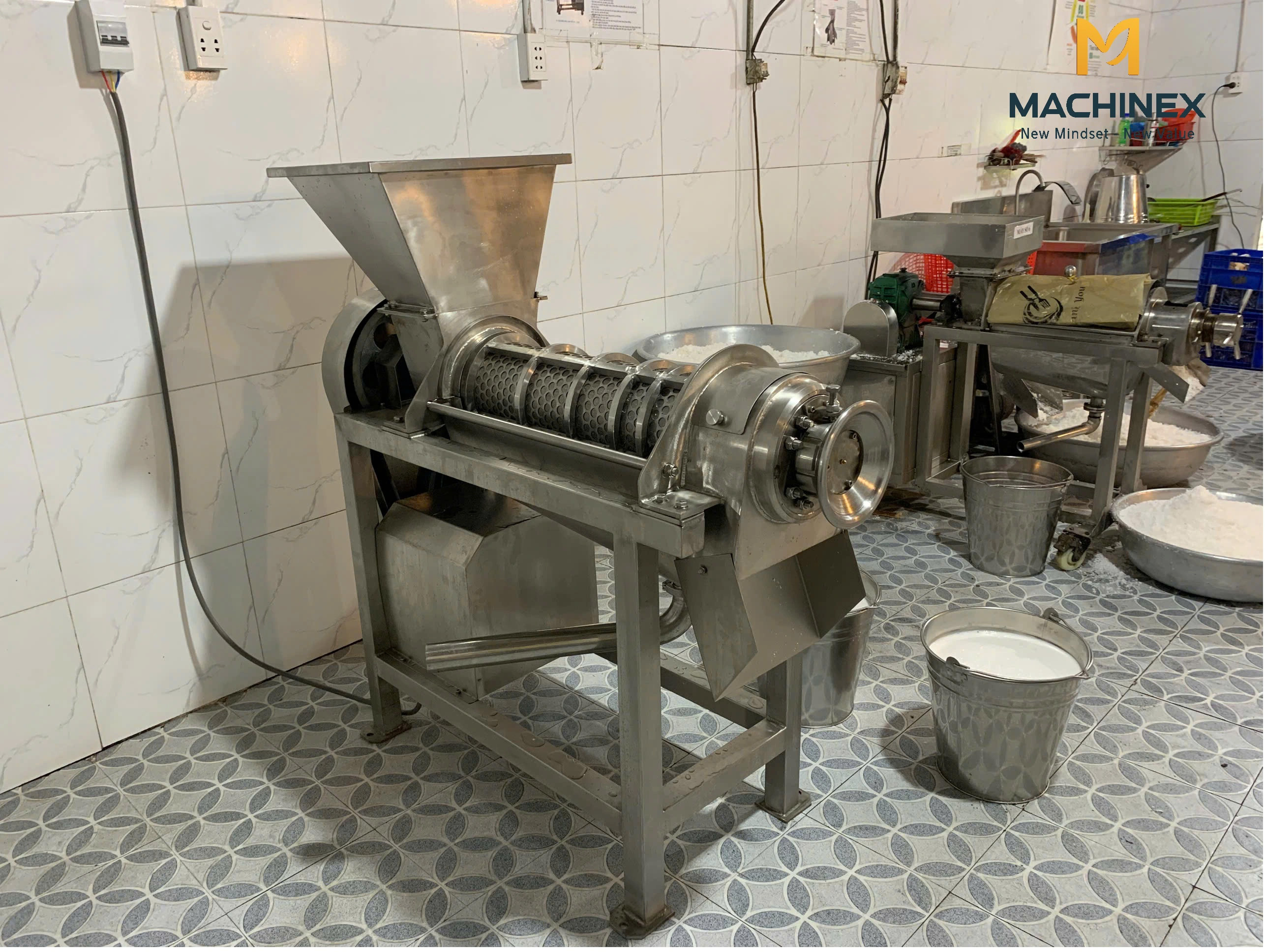 thiết bị ép trái cây công nghiệp