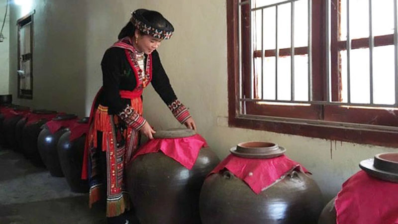 Thưởng thức rượu hoẵng đúng cách