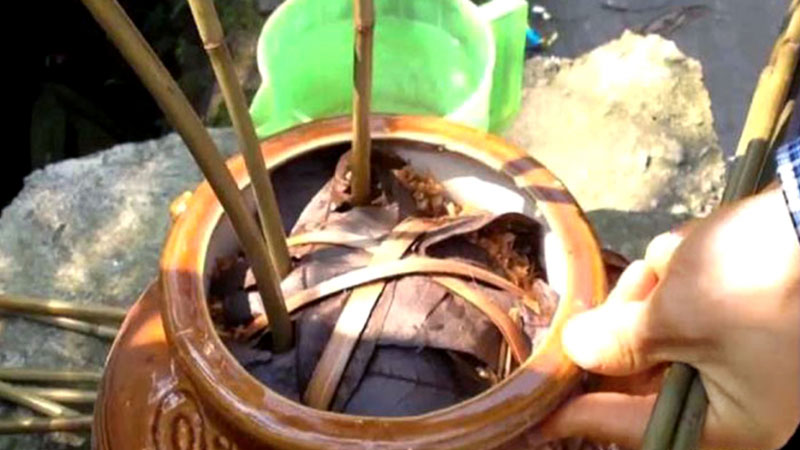 Ủ rượu trong ché