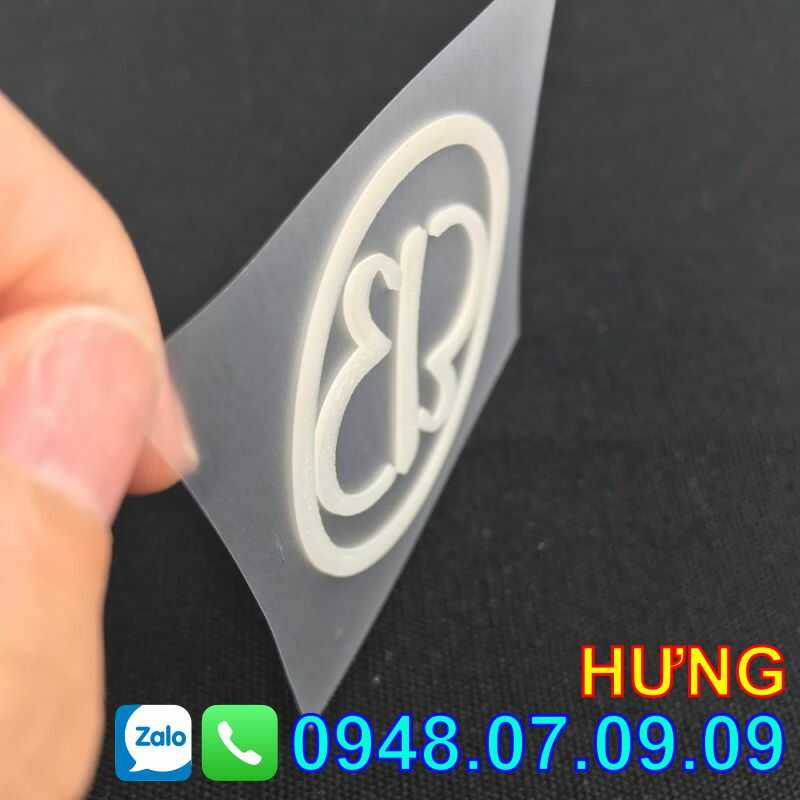 Nhãn chuyển nhiệt quần áo