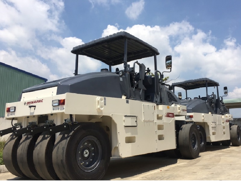 Máy lu bánh lốp Dynapac CP275 - đáp ứng mọi nhu cầu thi công công trình tại Việt Nam Máy lu bánh lốp Dynapac CP275 - đáp ứng mọi nhu cầu thi công công trình tại Việt Nam