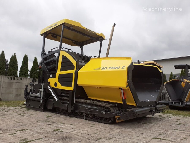 Máy rải bê tông nhựa Dynapac chất lượng