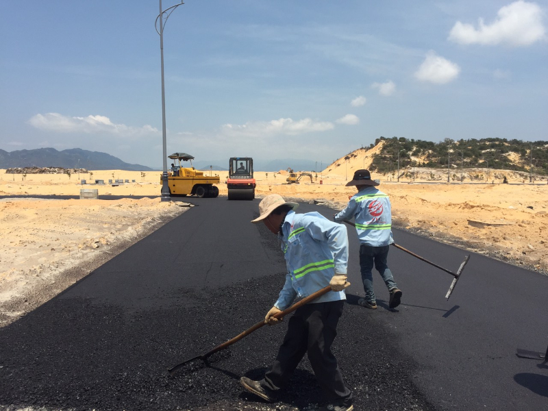 Đơn vị cung cấp dòng xe rải bê tông nhựa đường đảm bảo chất lượng